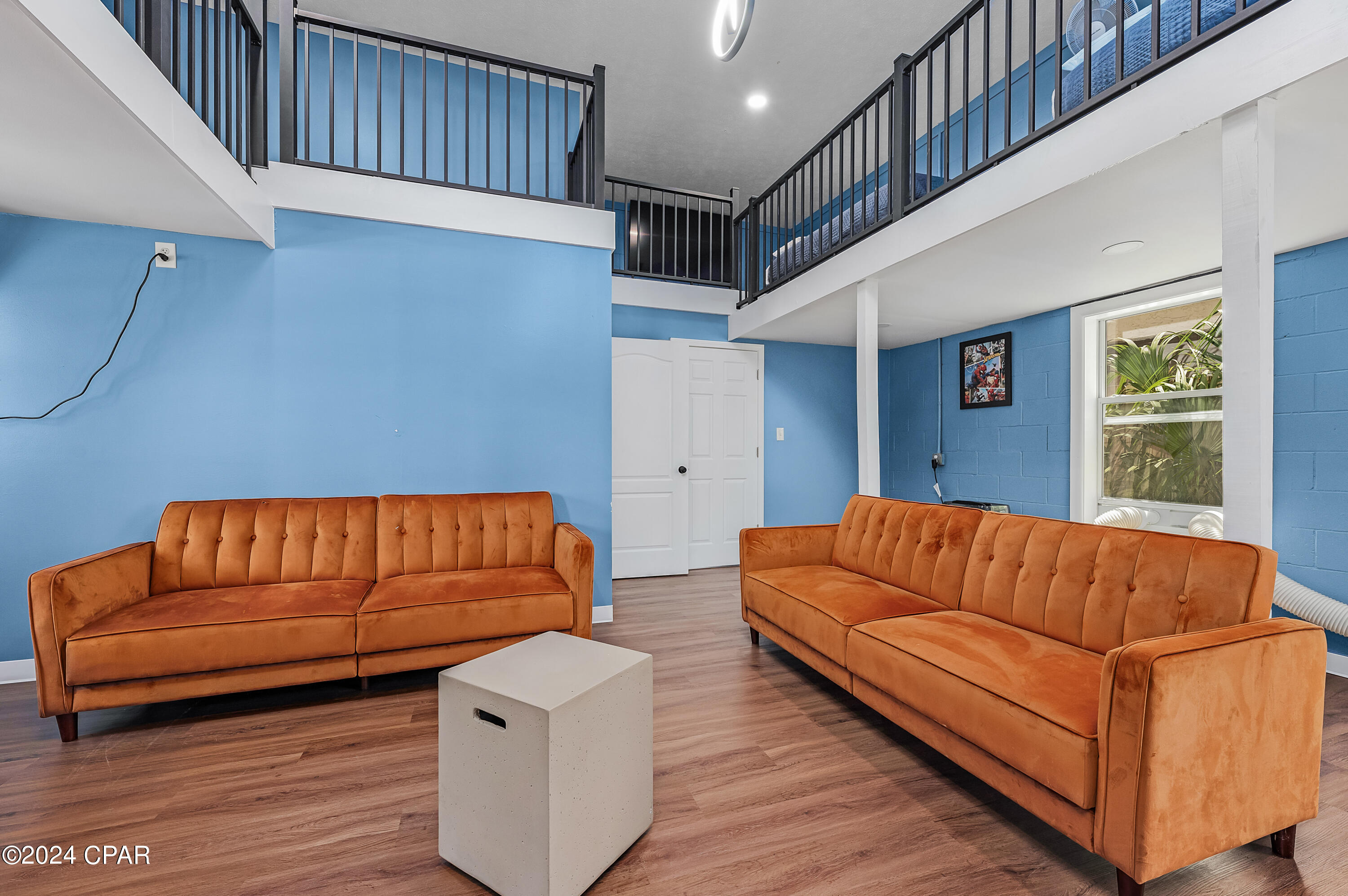 Kiska Beach - Residential