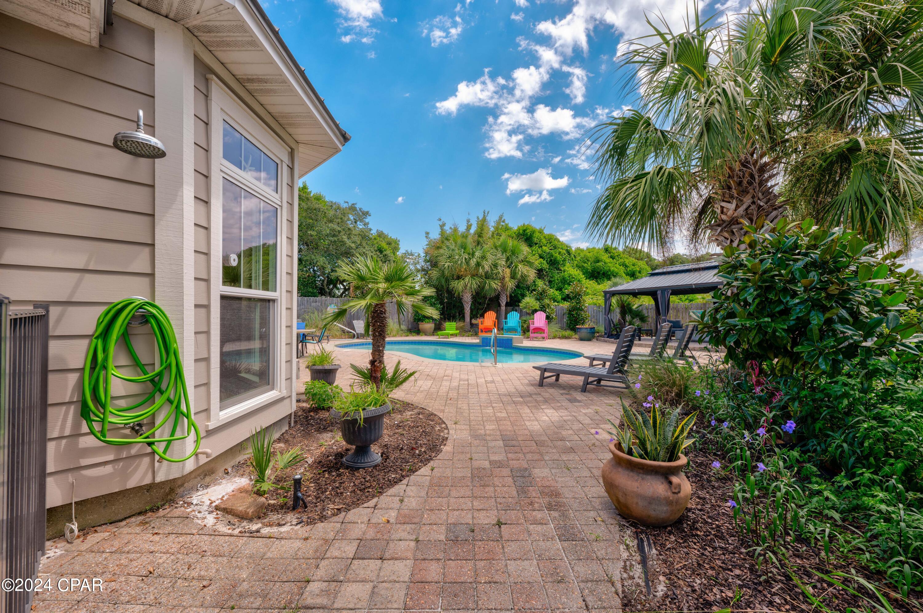 Kiska Beach - Residential