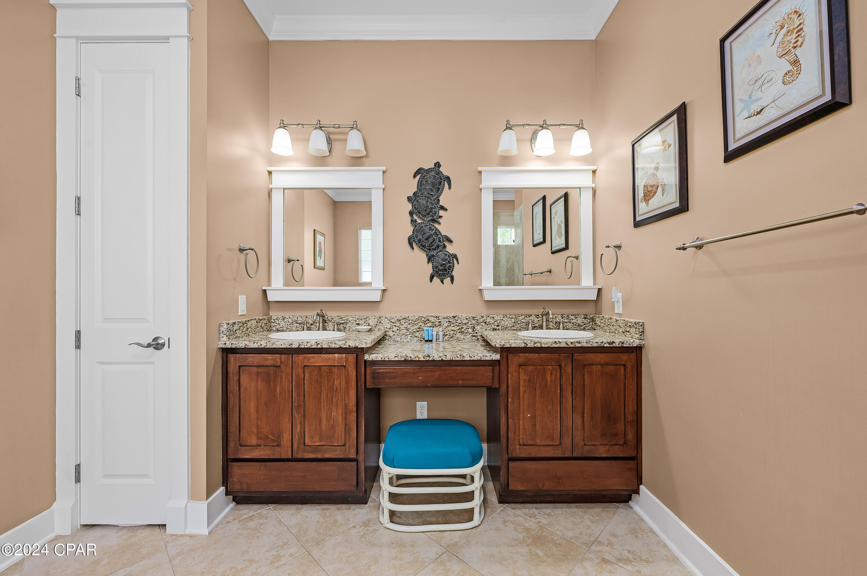 Kiska Beach - Residential