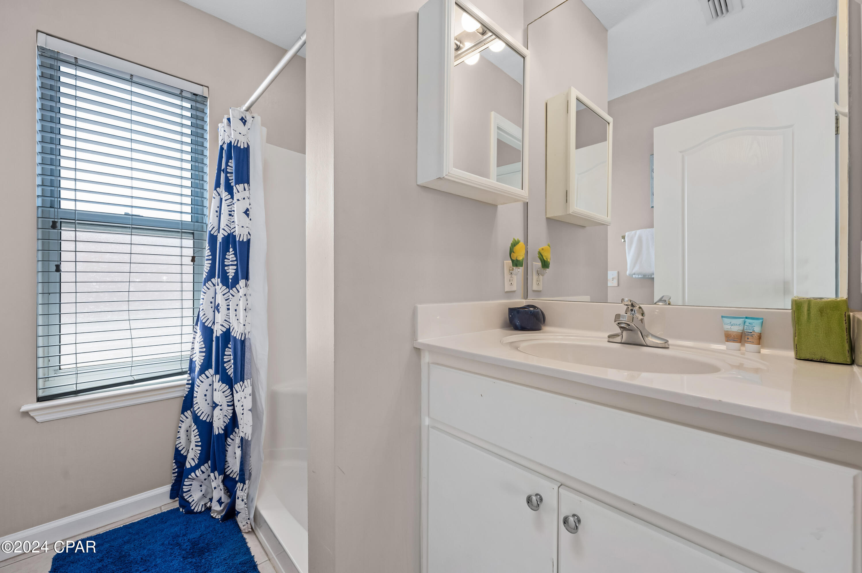 Kiska Beach - Residential