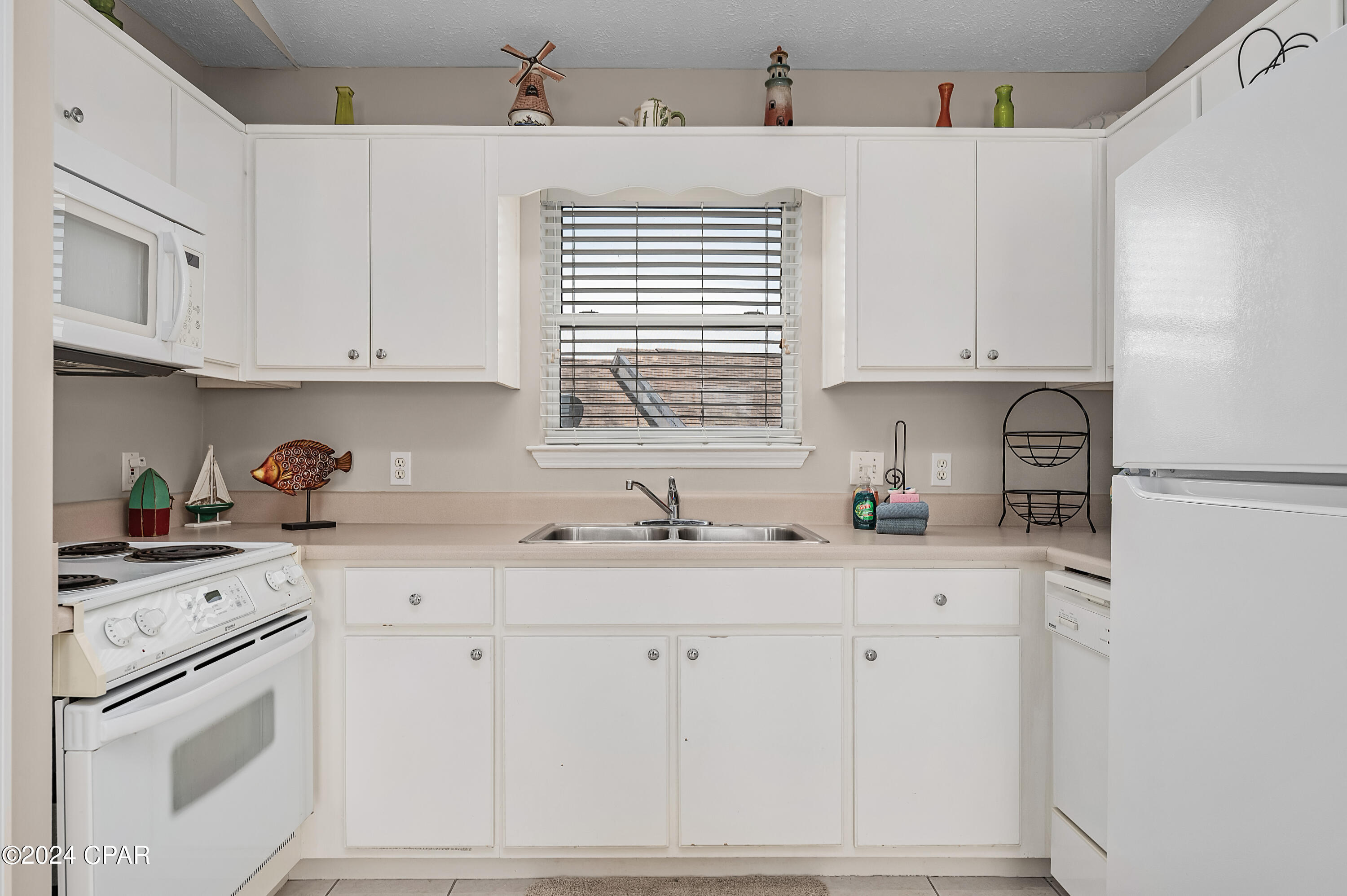 Kiska Beach - Residential