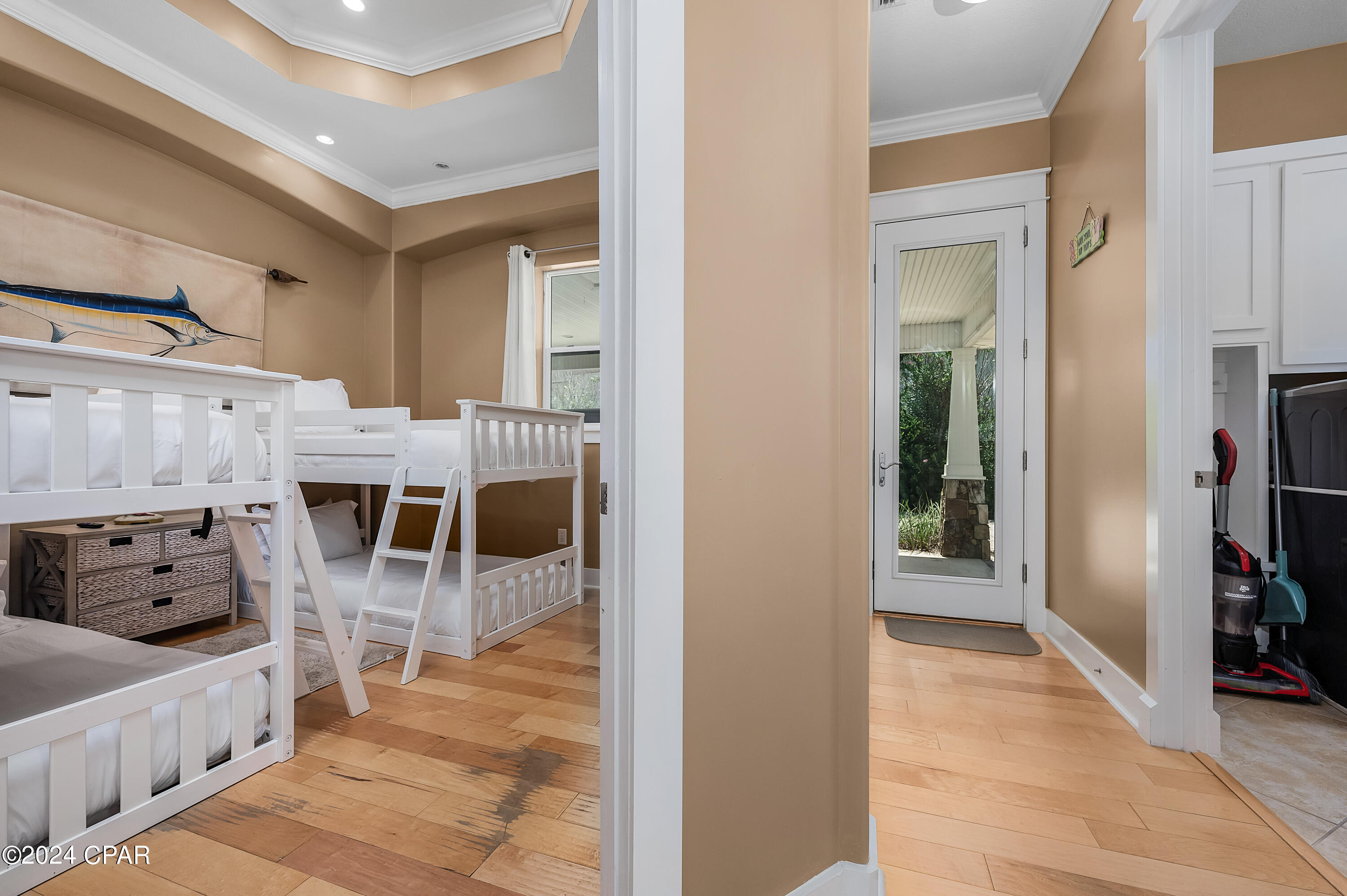 Kiska Beach - Residential