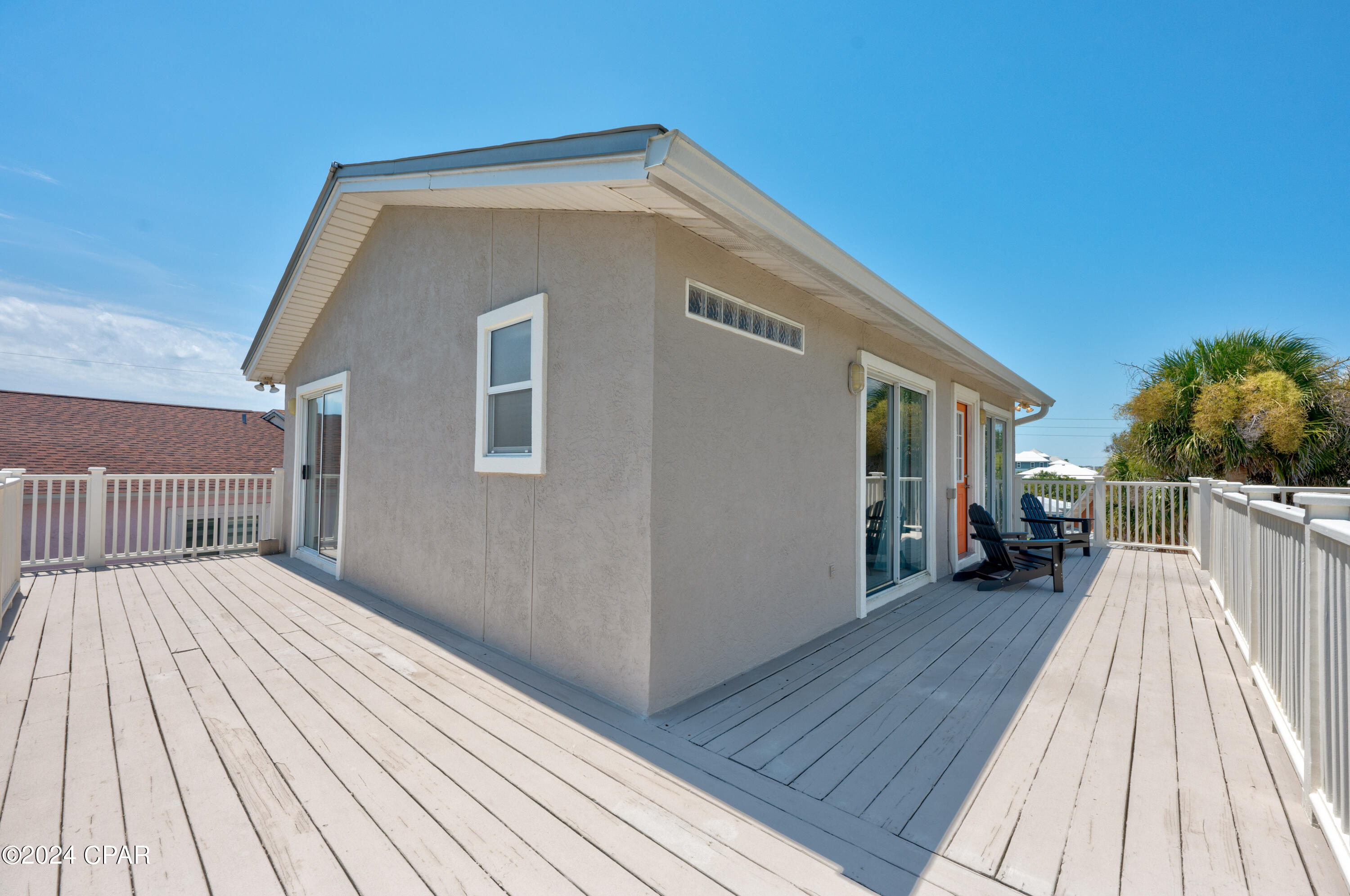 Kiska Beach - Residential