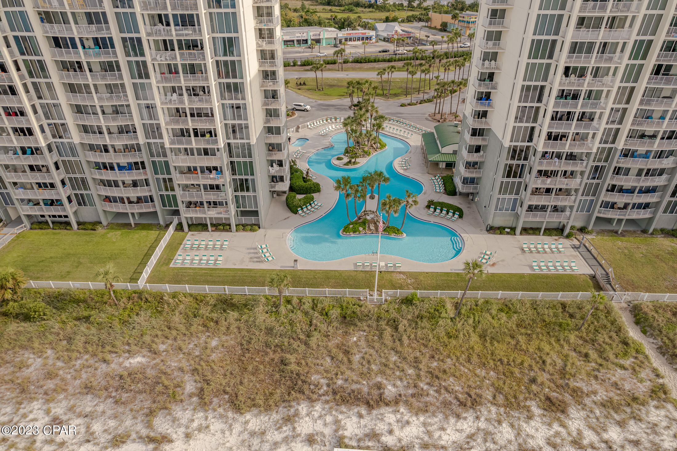 Long Beach Towers I - Residential