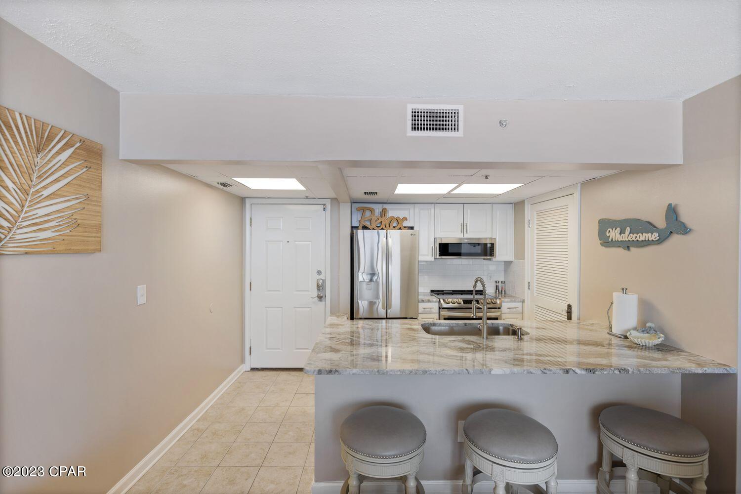 Long Beach Towers I - Residential