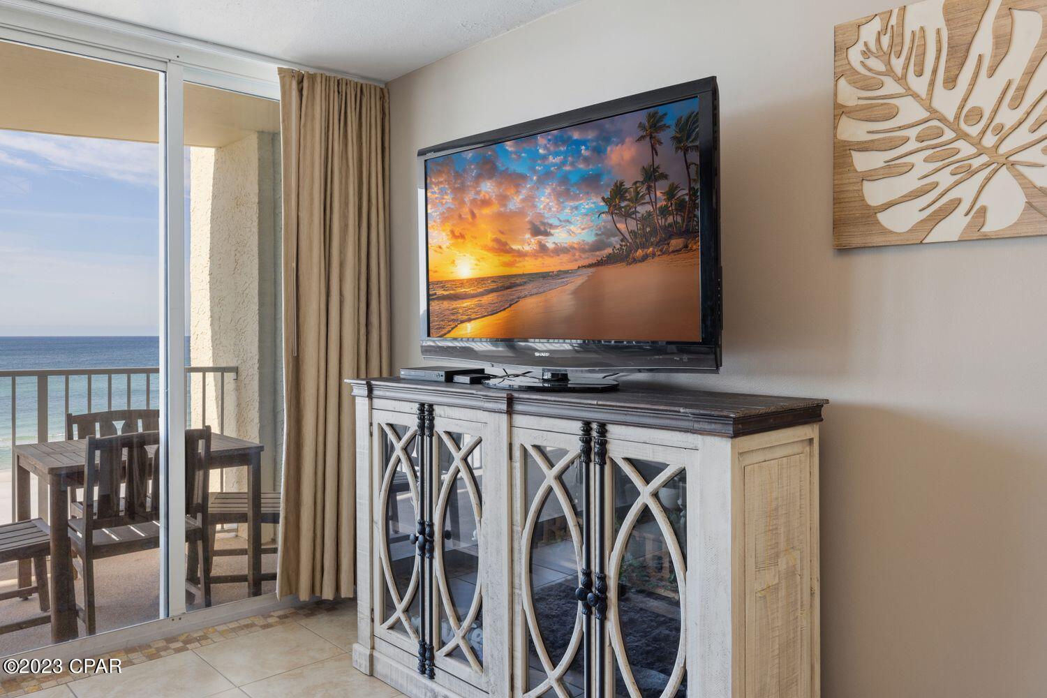 Long Beach Towers I - Residential