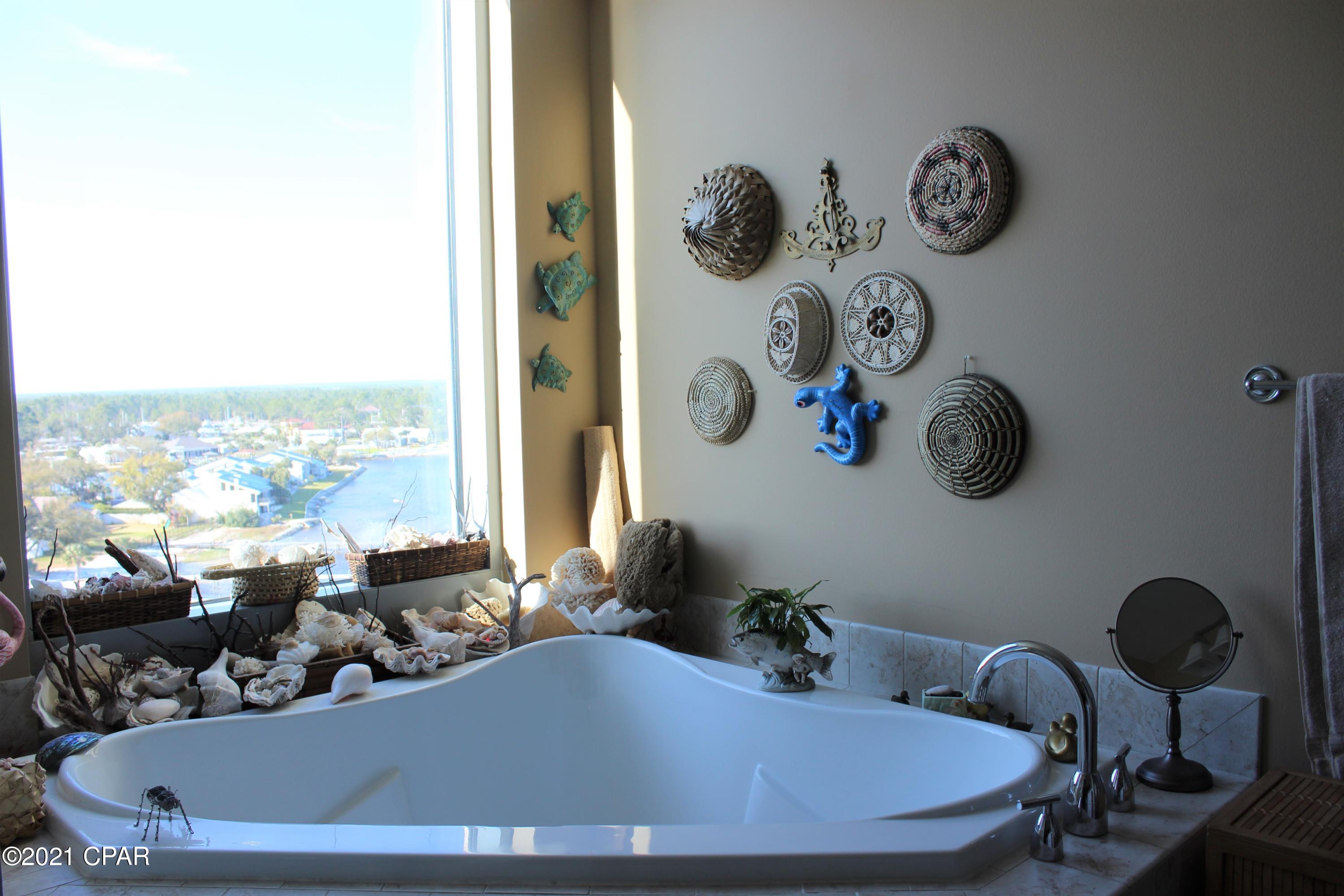 Marina Landing - Residential