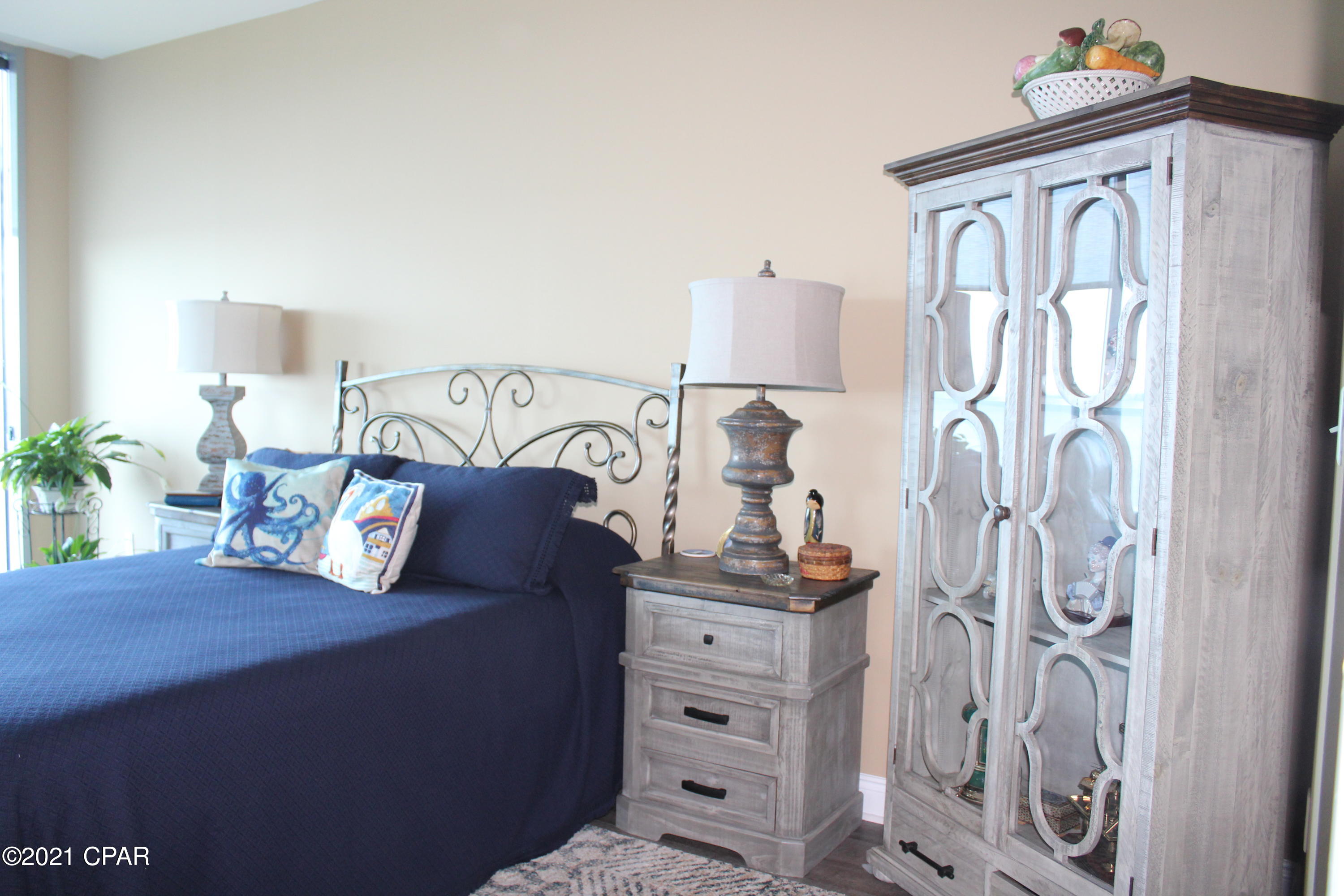 Marina Landing - Residential