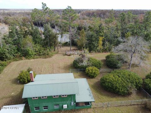 A home in Kinard