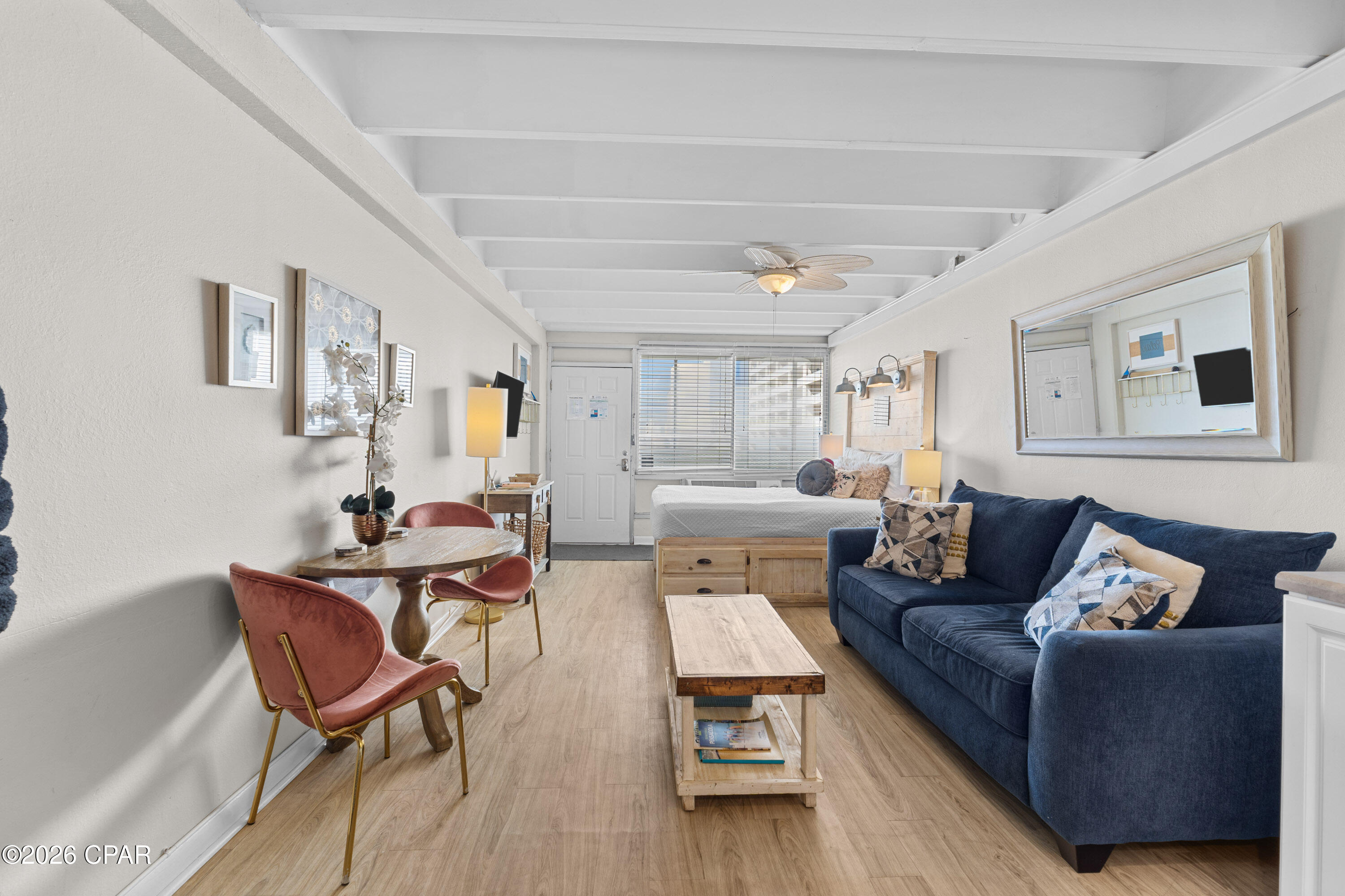 Fontainebleau Terrace - Residential