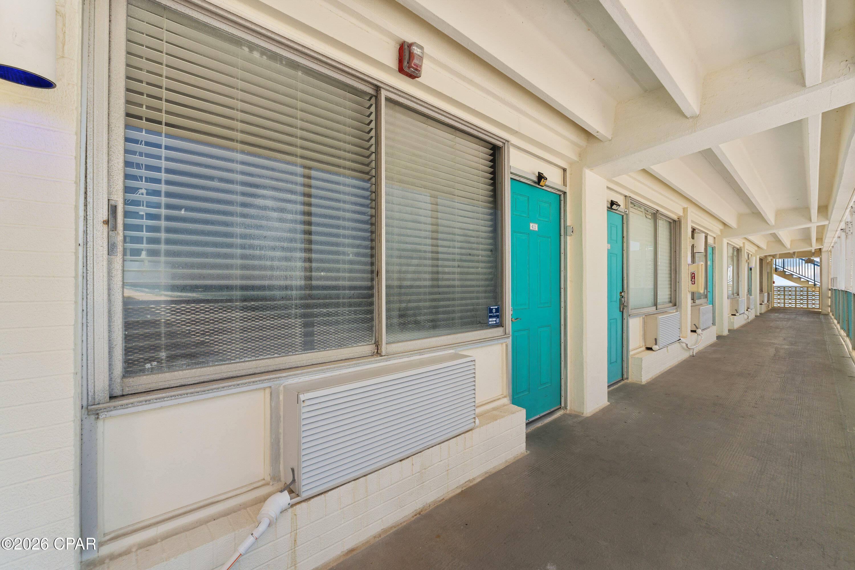 Fontainebleau Terrace - Residential