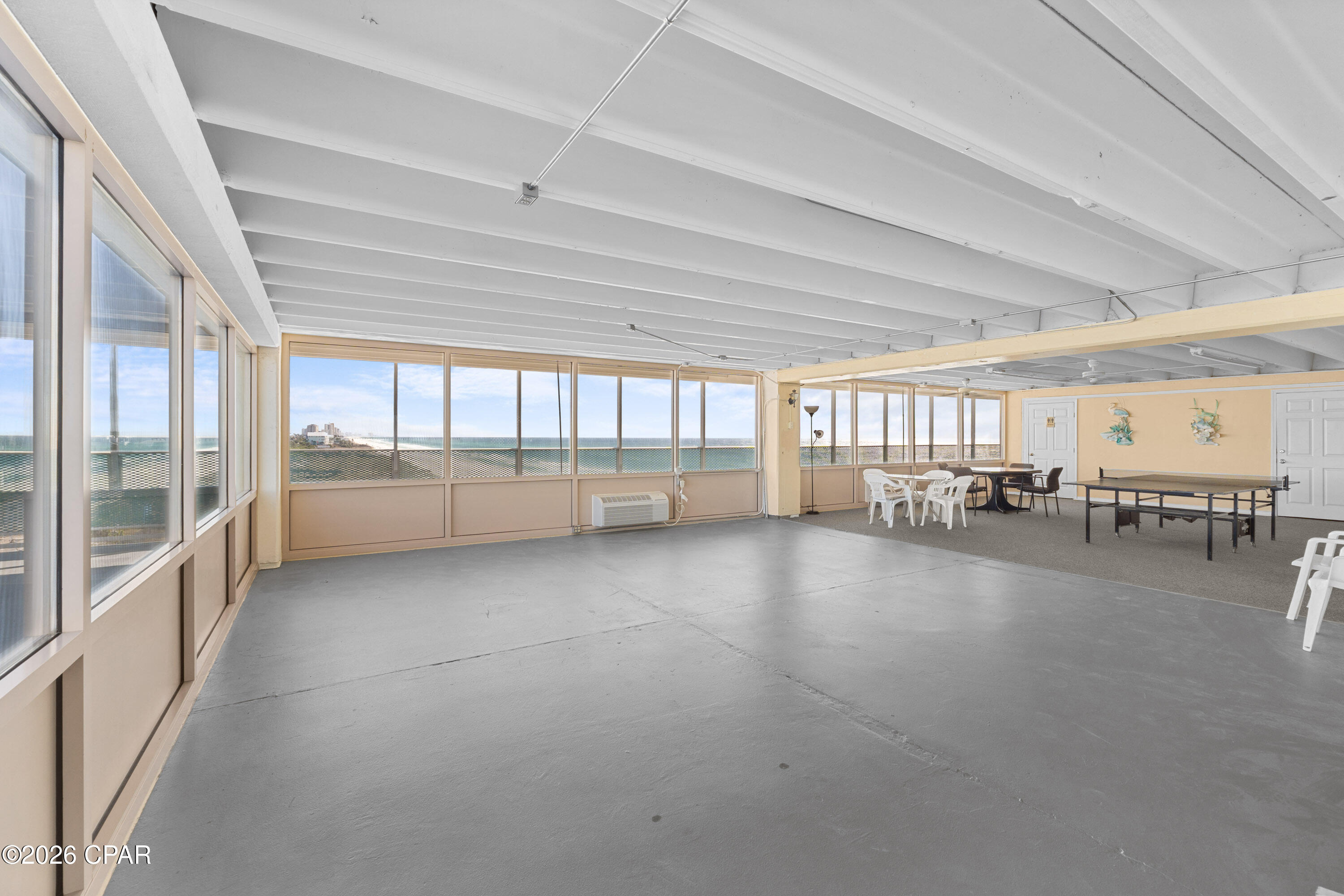 Fontainebleau Terrace - Residential