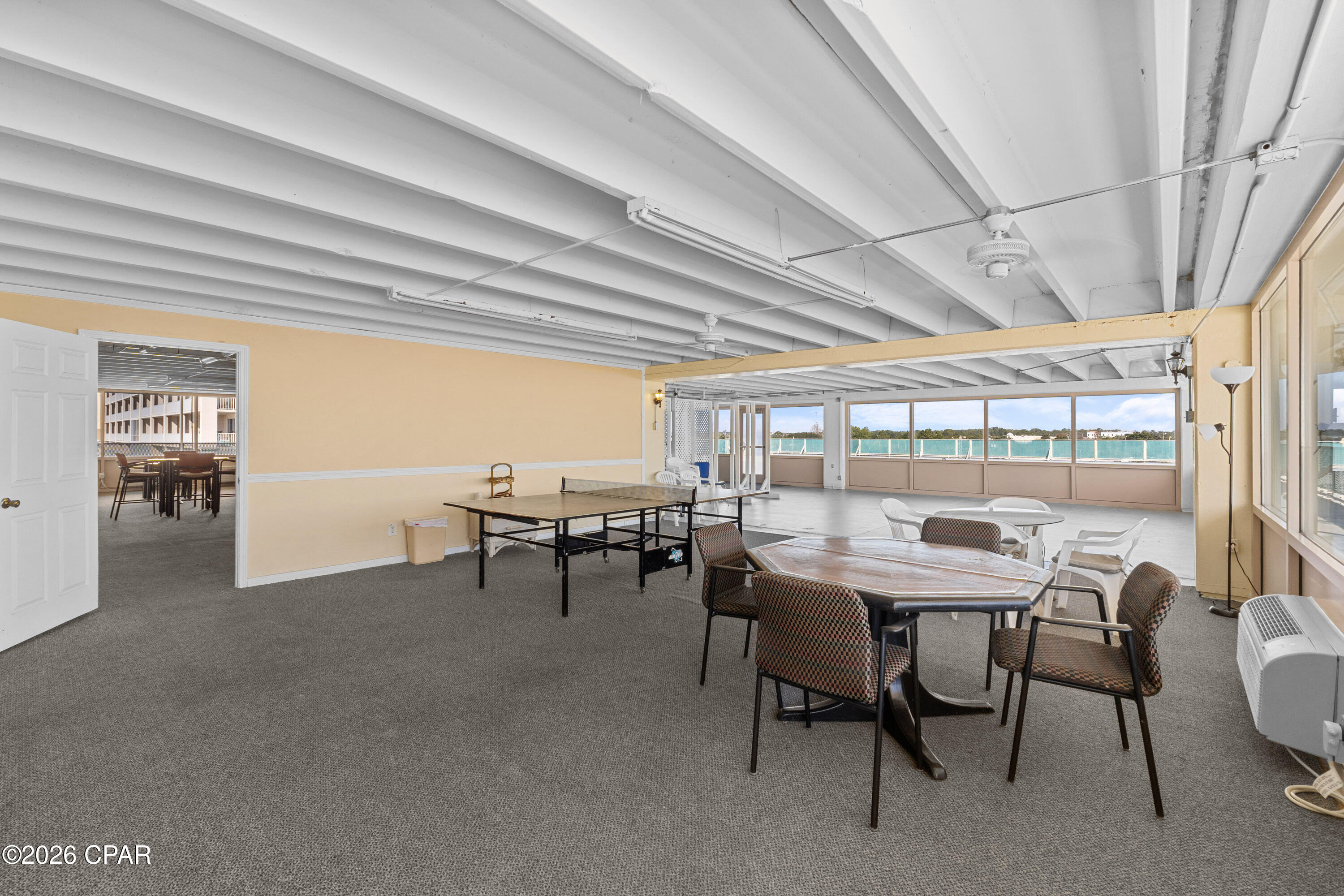 Fontainebleau Terrace - Residential