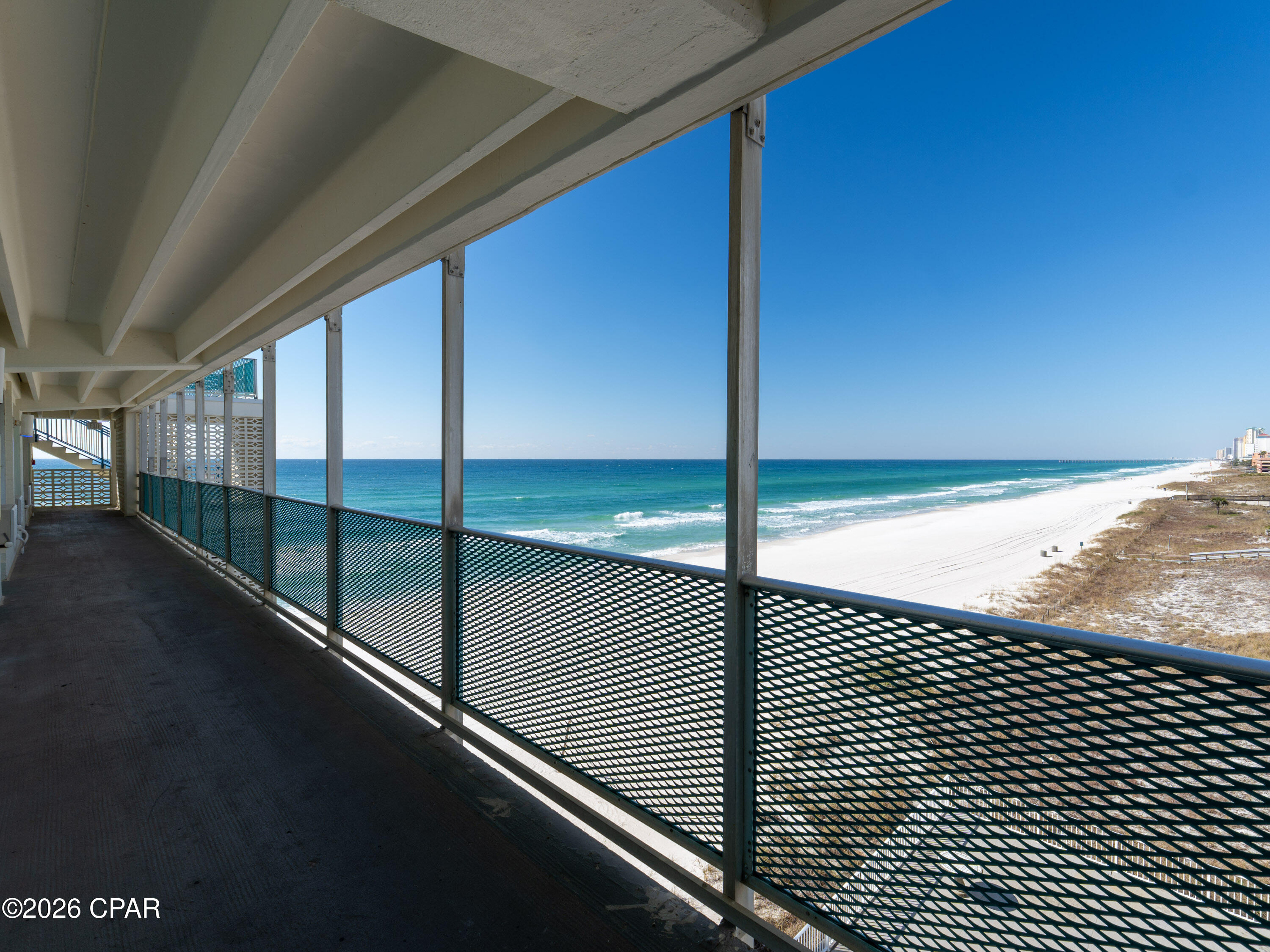 Fontainebleau Terrace - Residential