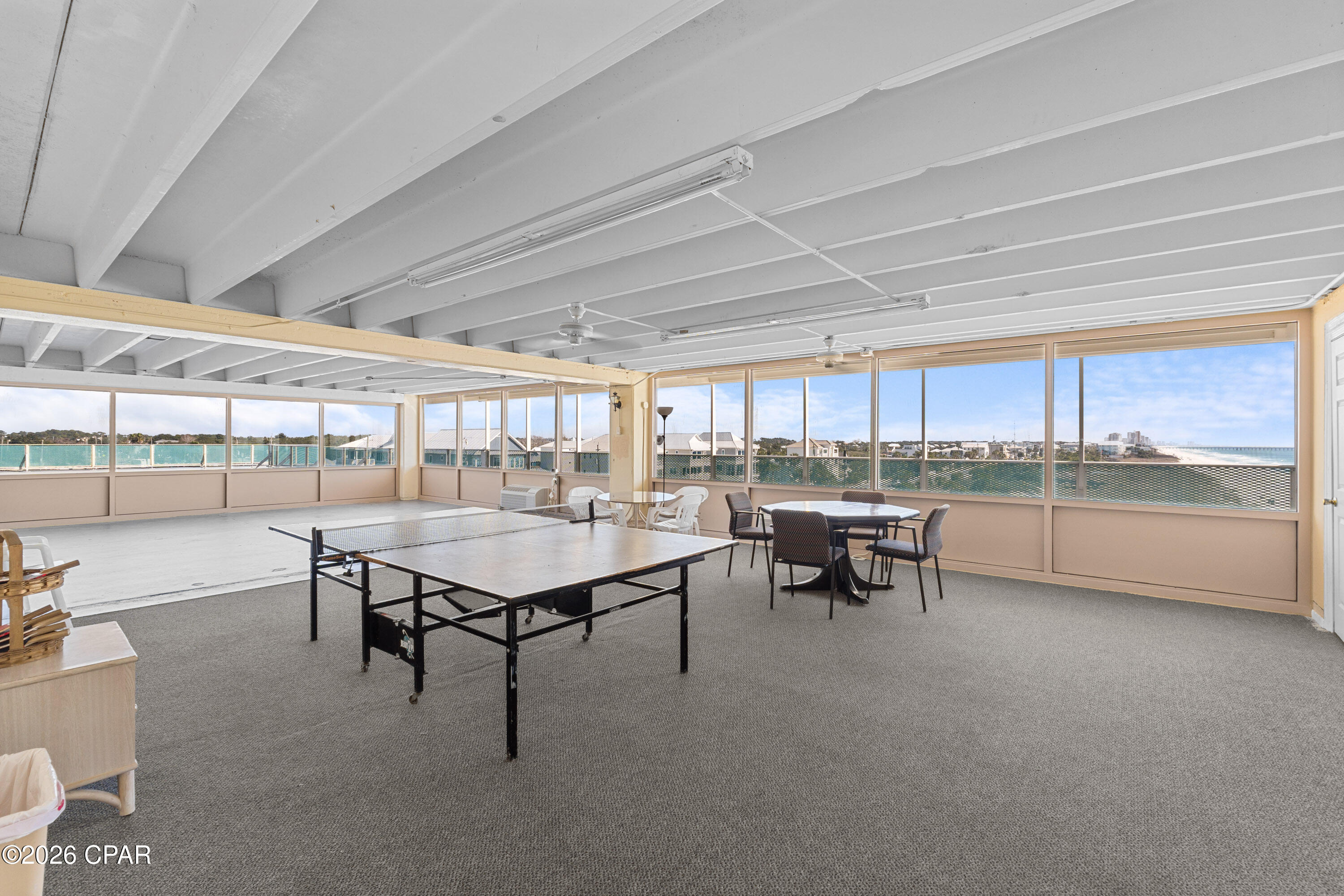 Fontainebleau Terrace - Residential