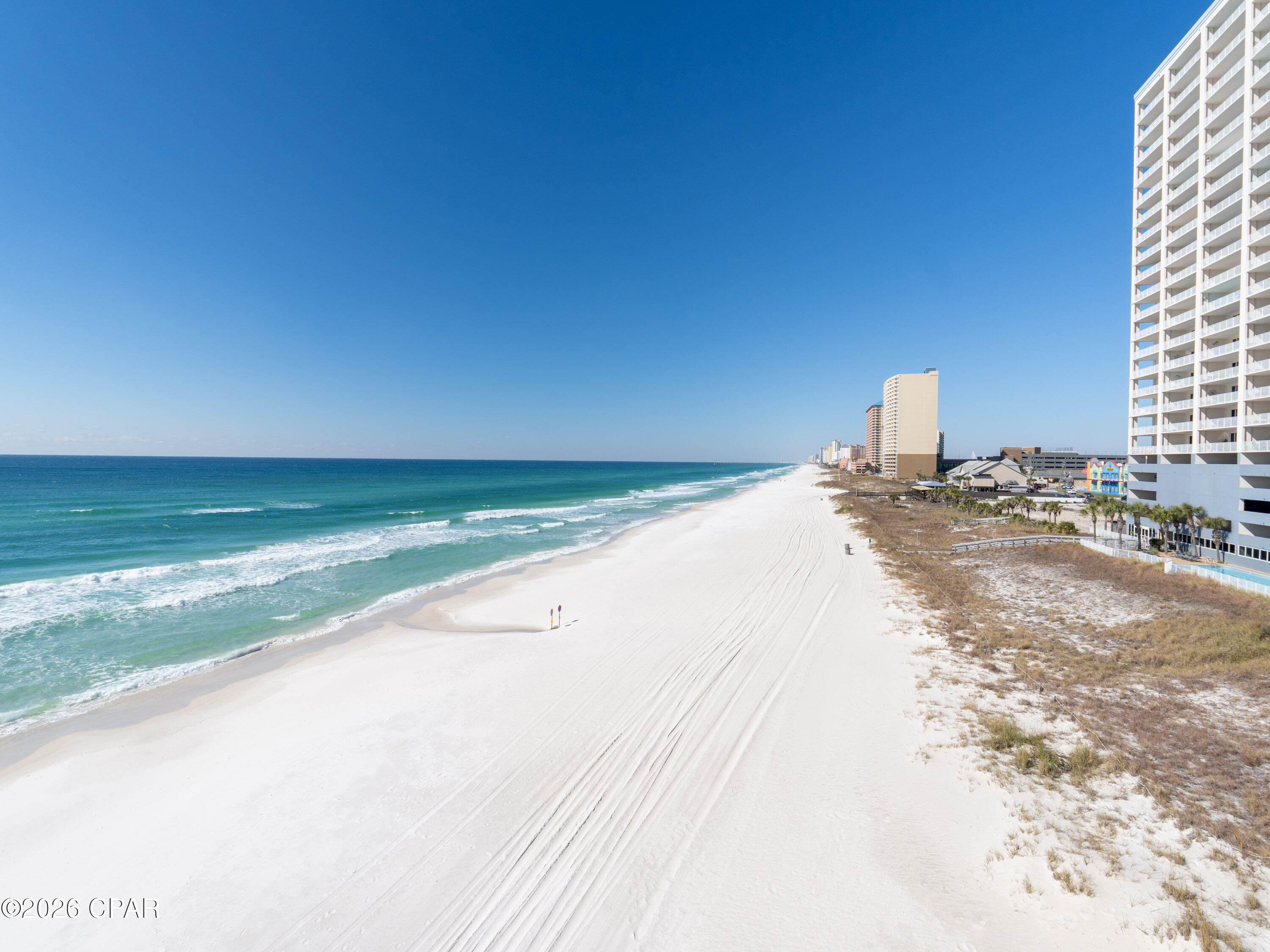 Fontainebleau Terrace - Residential