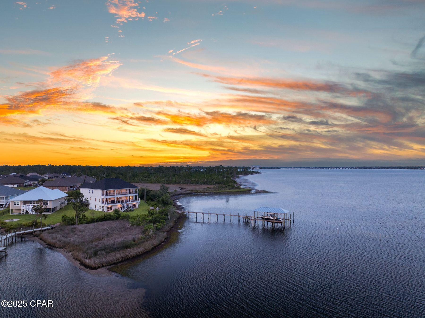 Fanning Bayou - Residential