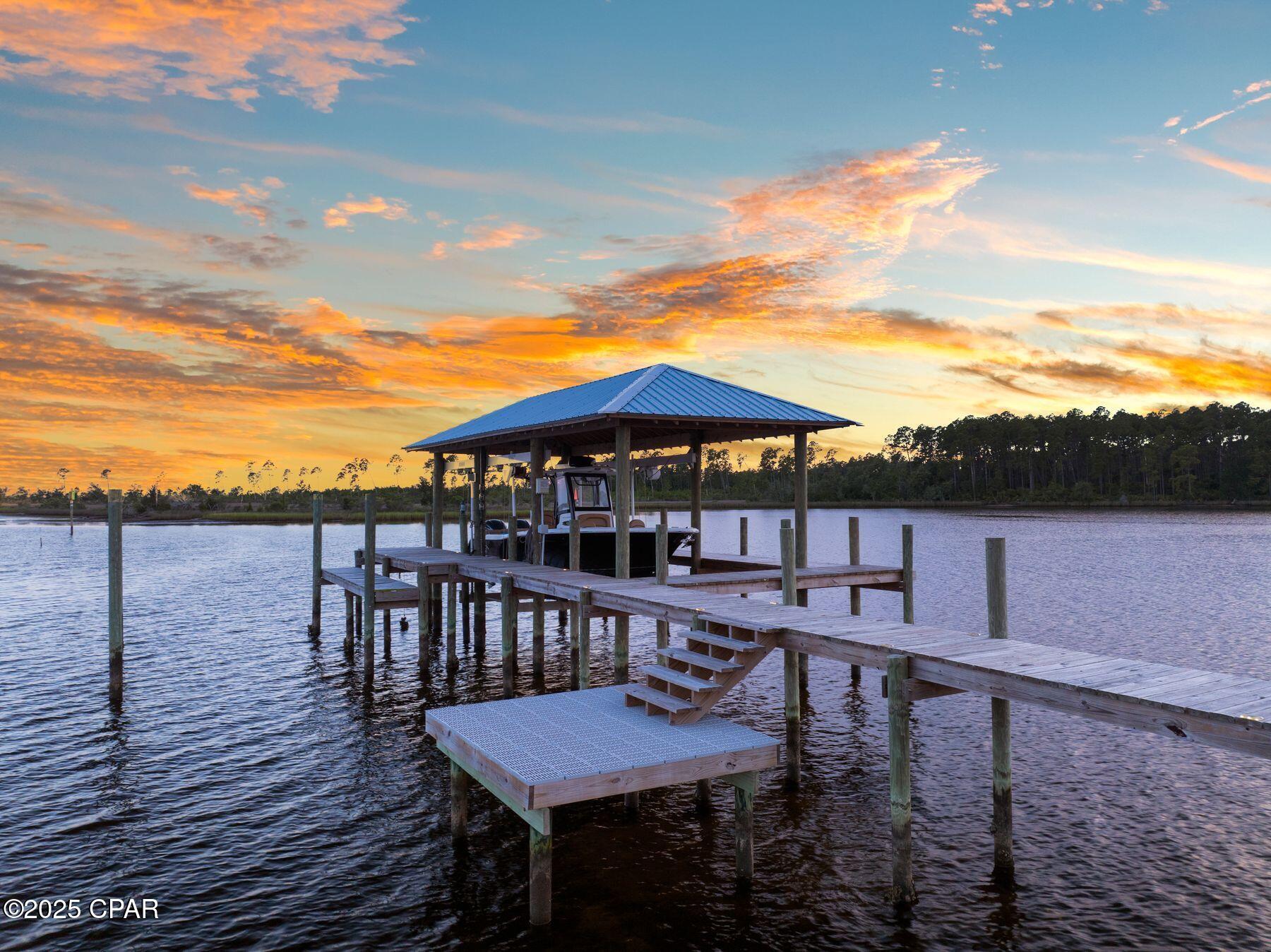 Fanning Bayou - Residential