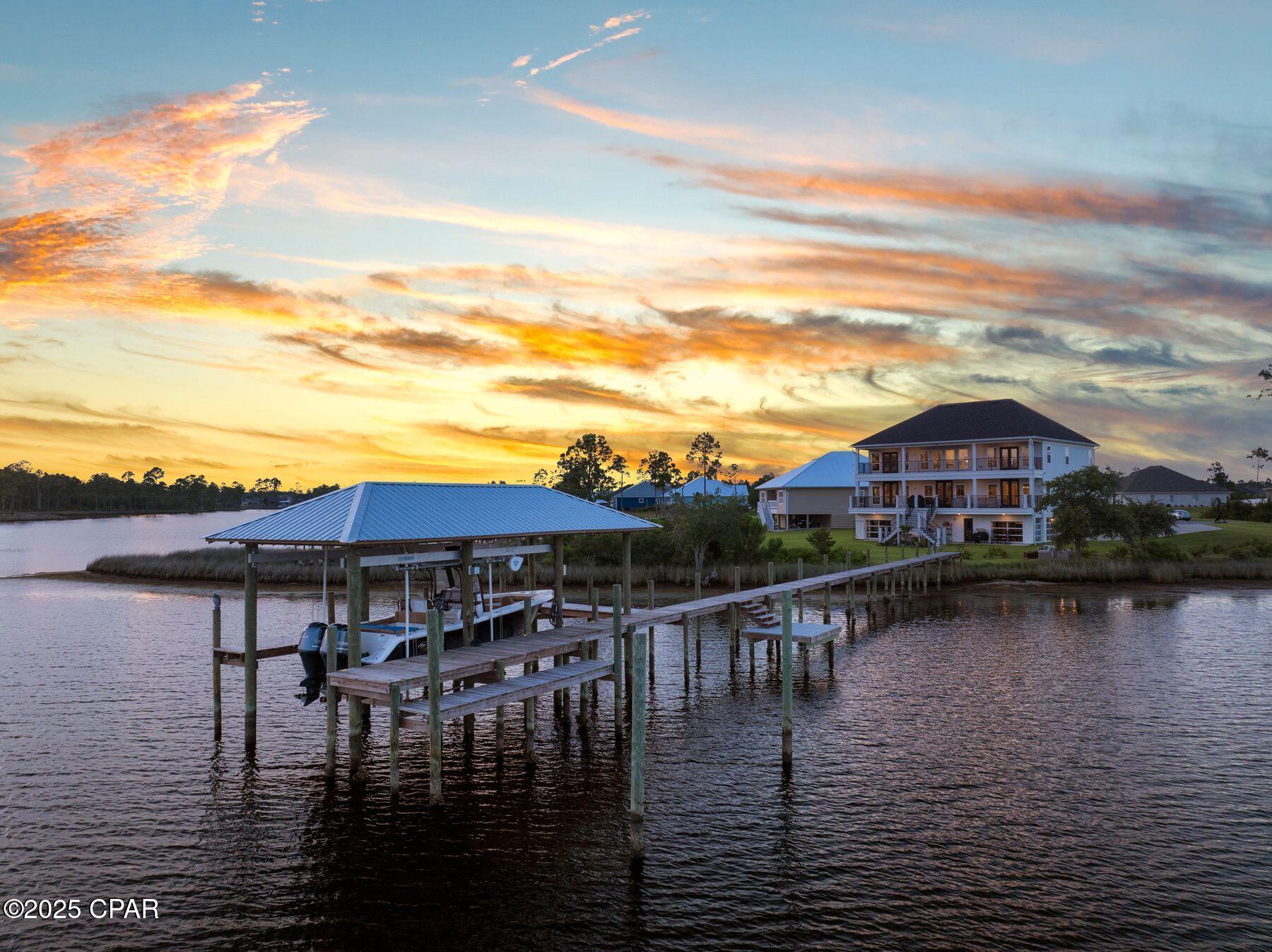 Fanning Bayou - Residential