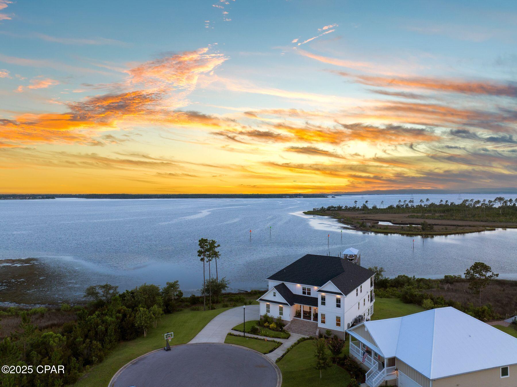 Fanning Bayou - Residential