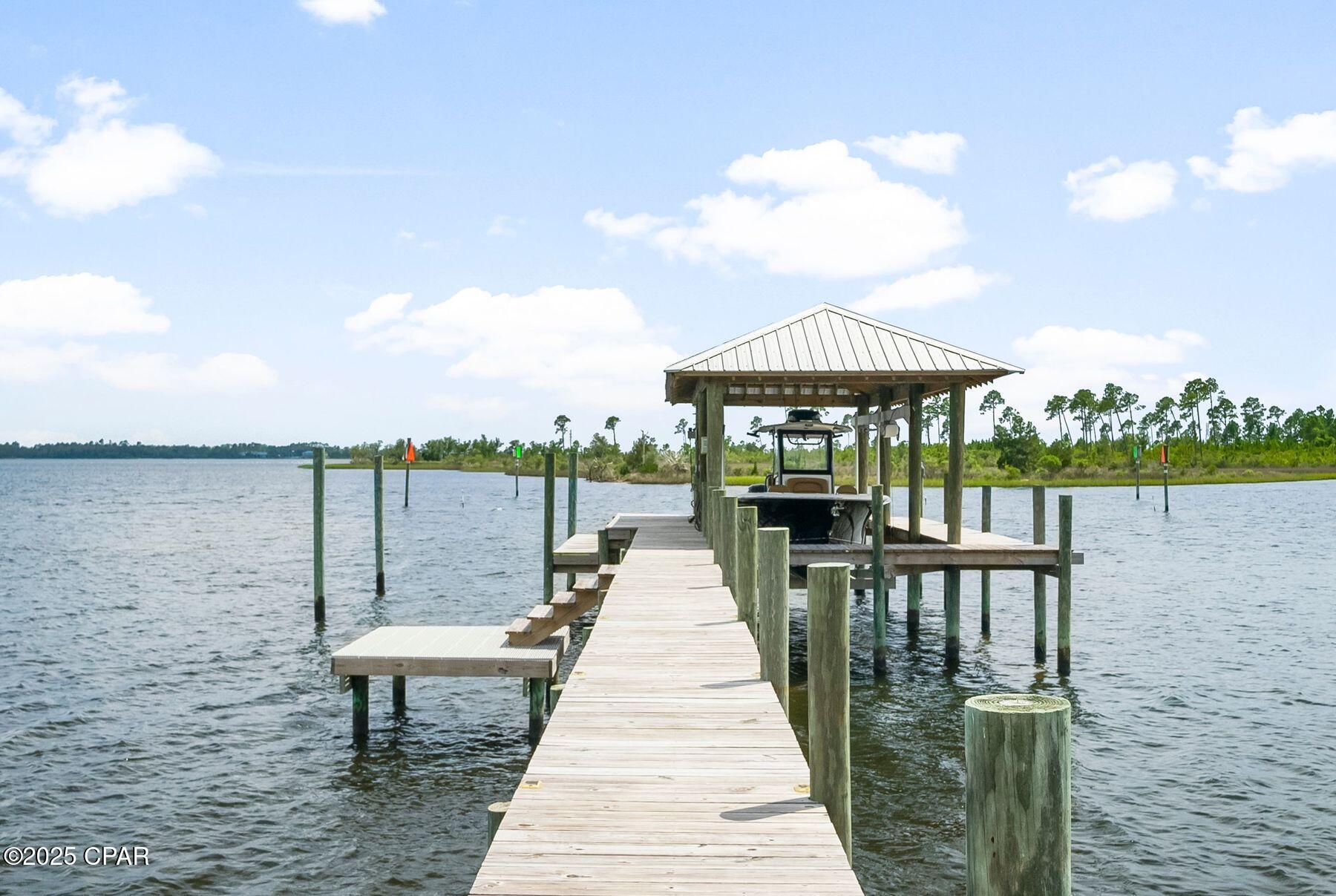 Fanning Bayou - Residential