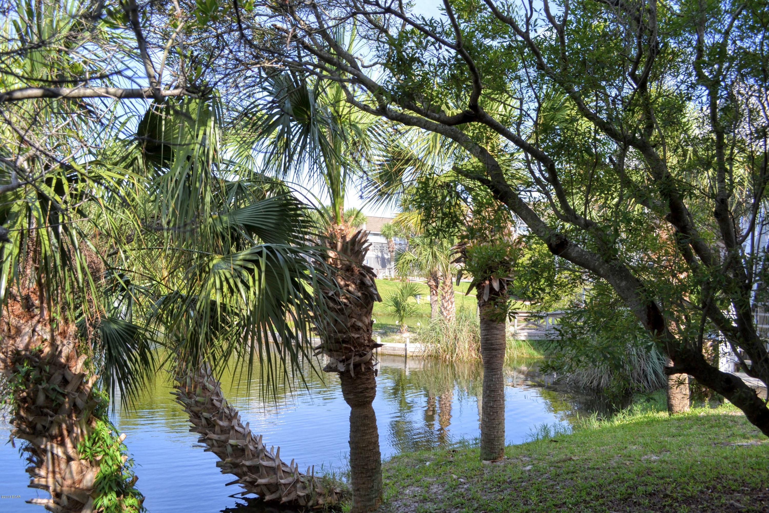 Barrier Dunes - Residential