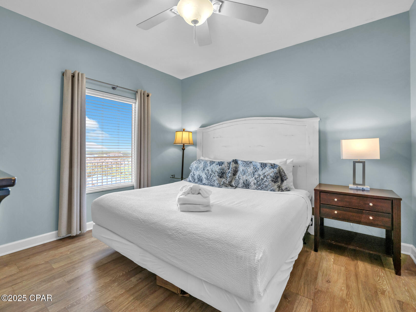 Splash Condo - Residential