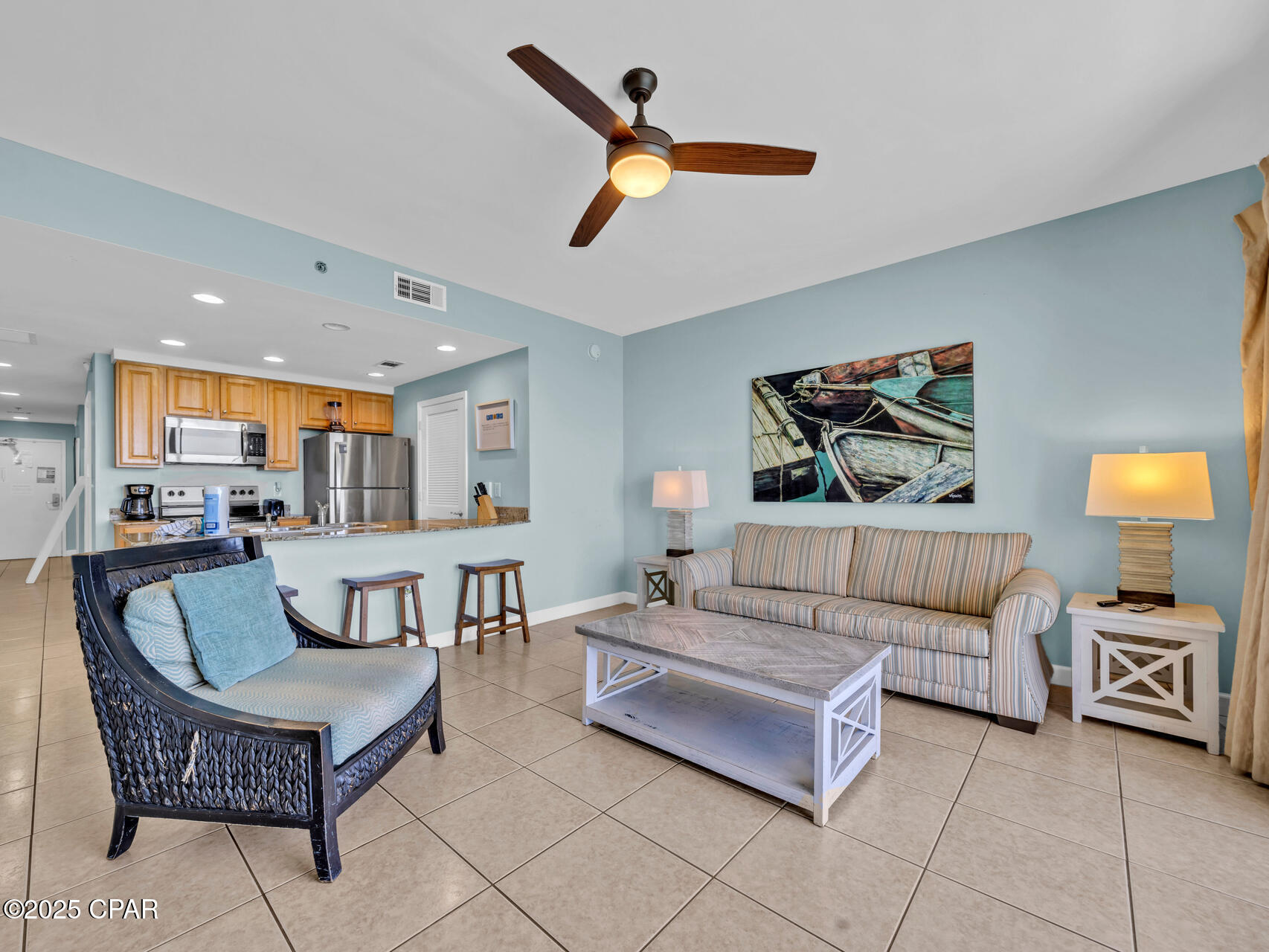 Splash Condo - Residential