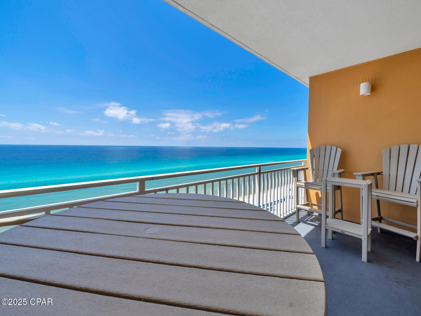 Splash Condo - Residential