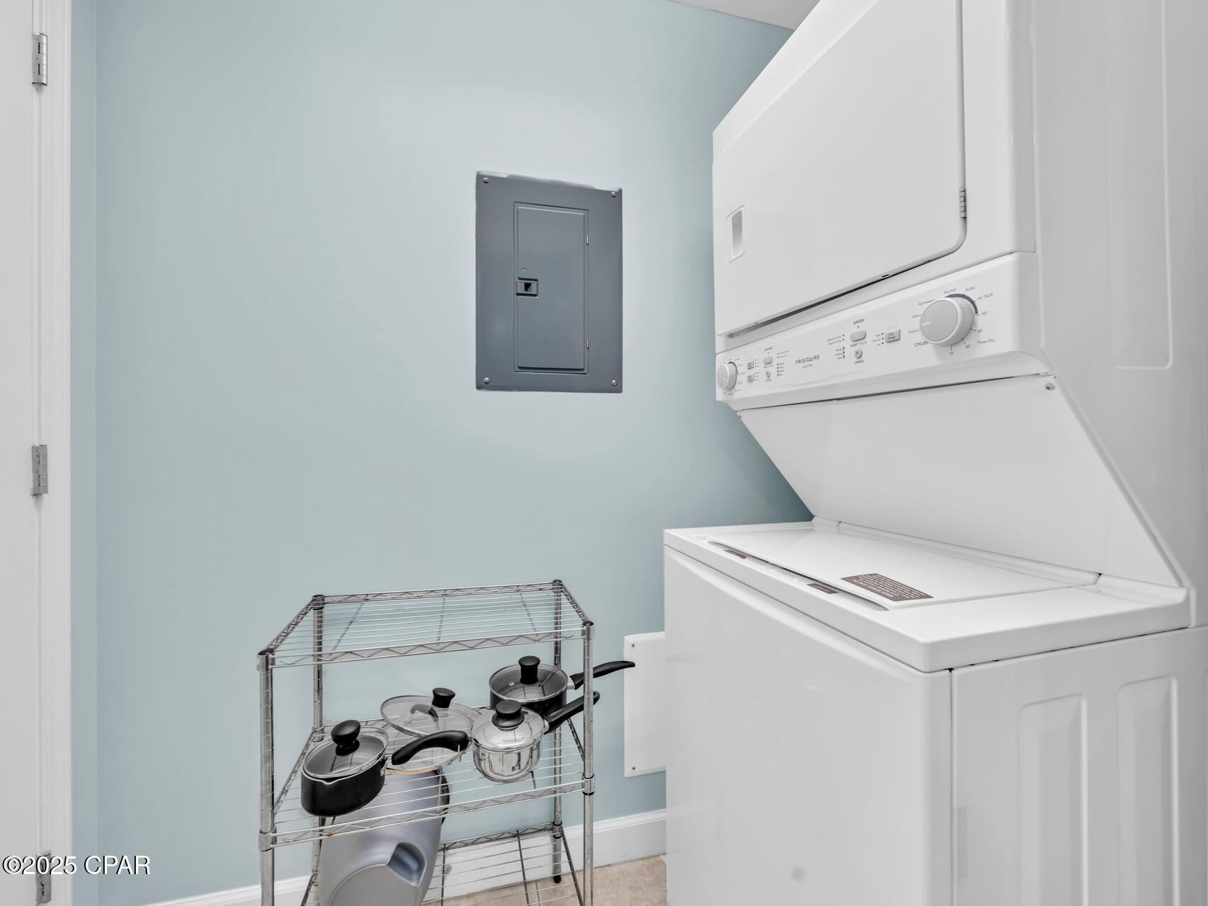 Splash Condo - Residential