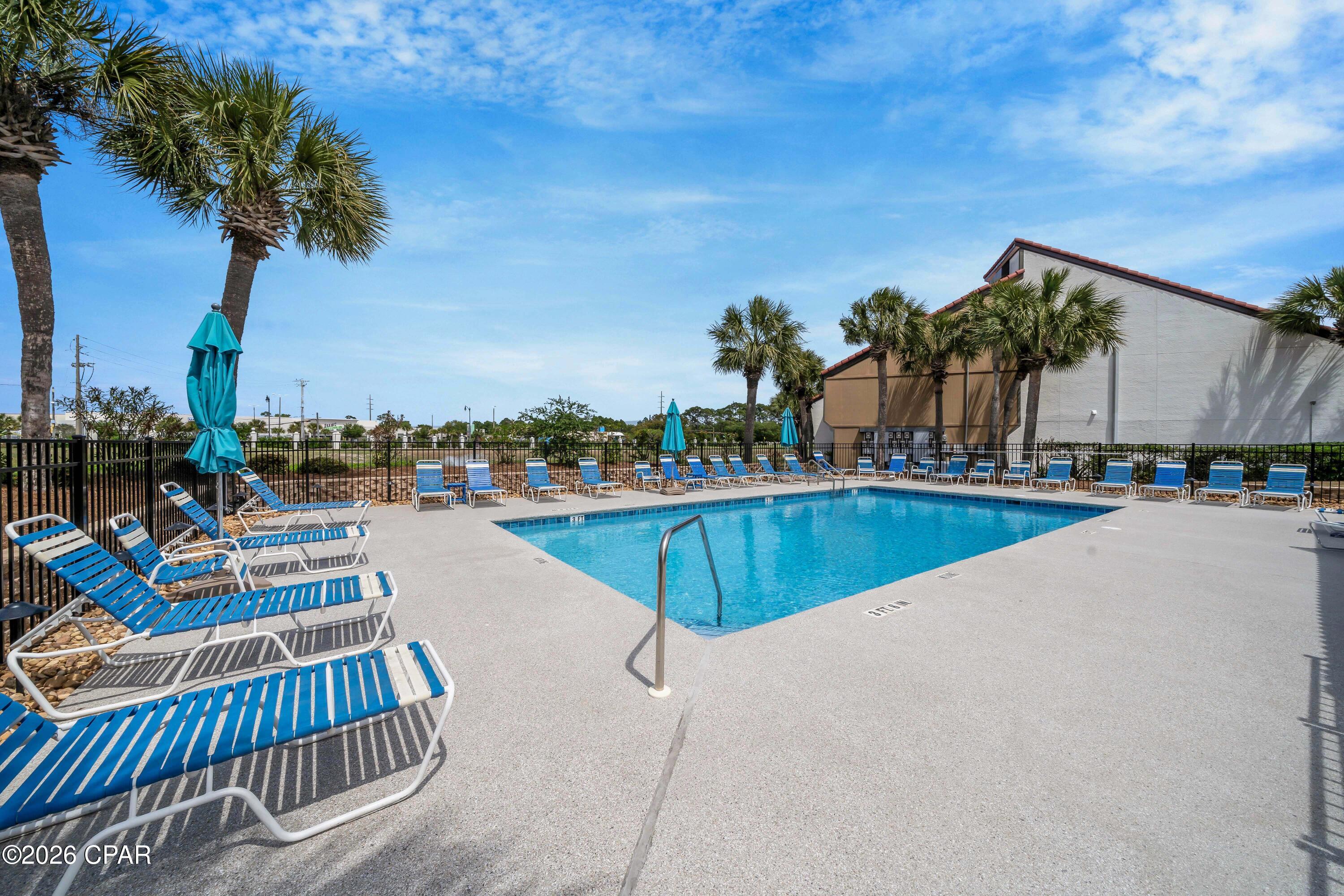 Edgewater Golf Villas 3B - Residential