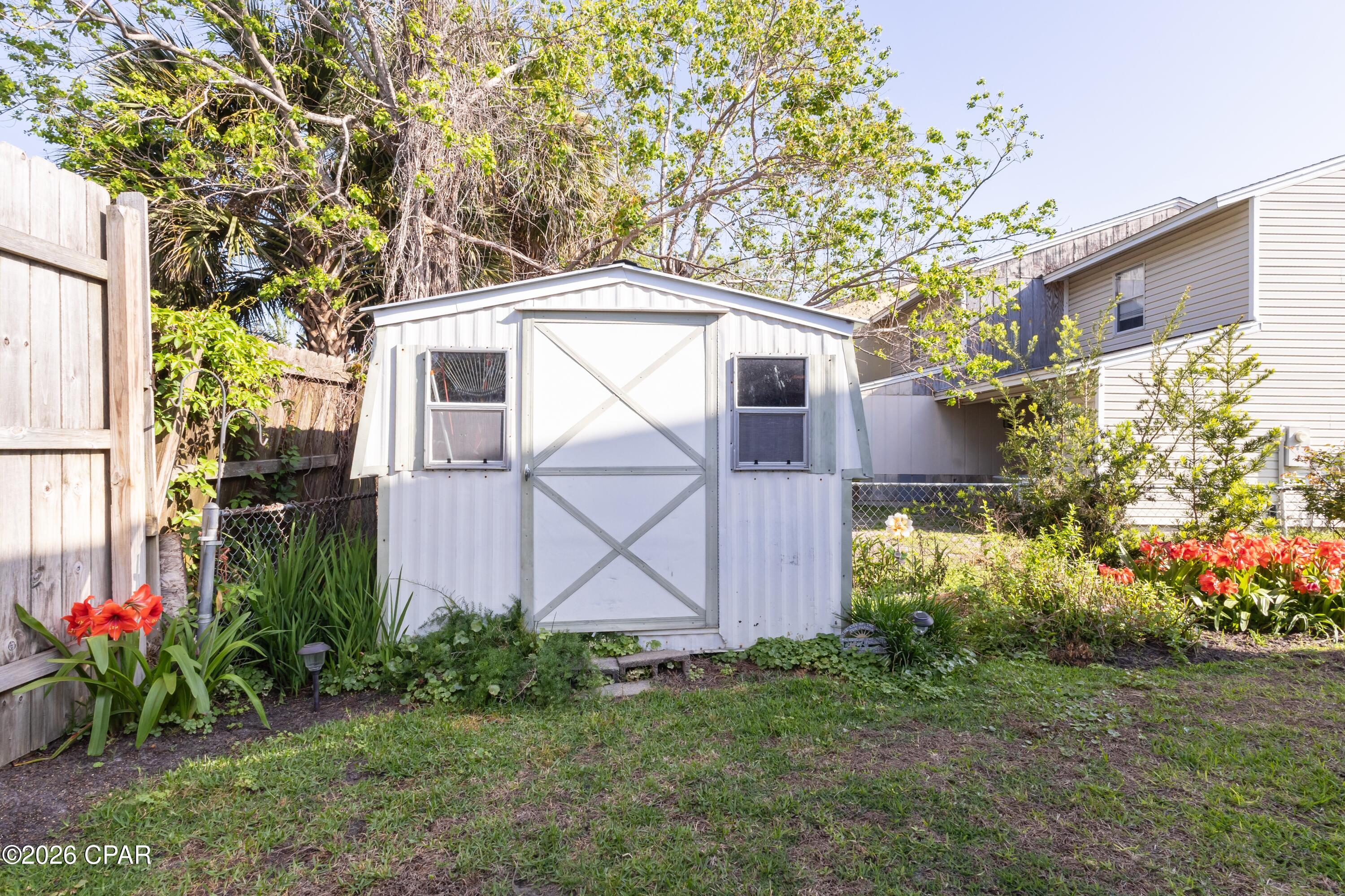 Belaire Estates Replat - Residential