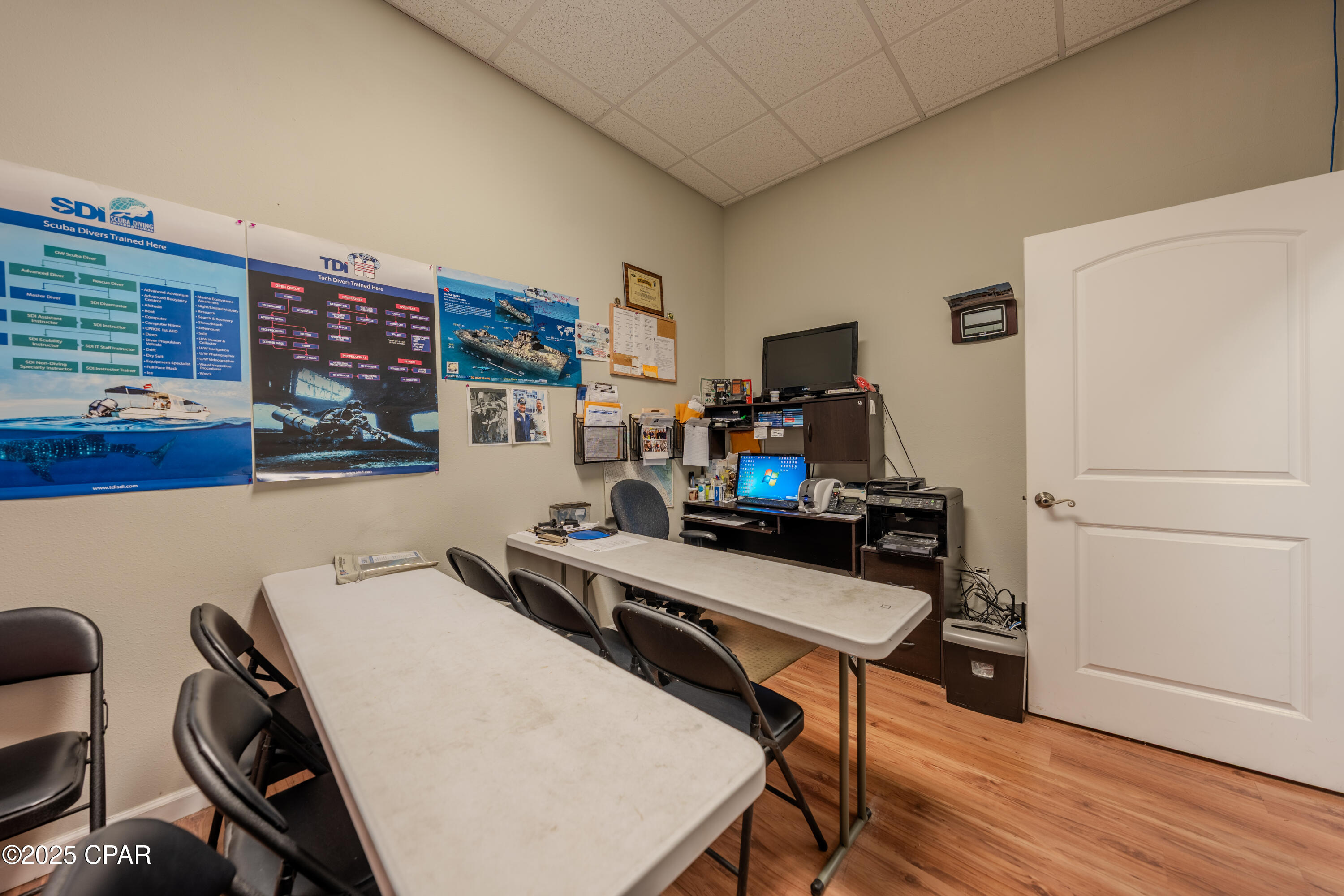 [No Recorded Subdiv] - Commercial Sale