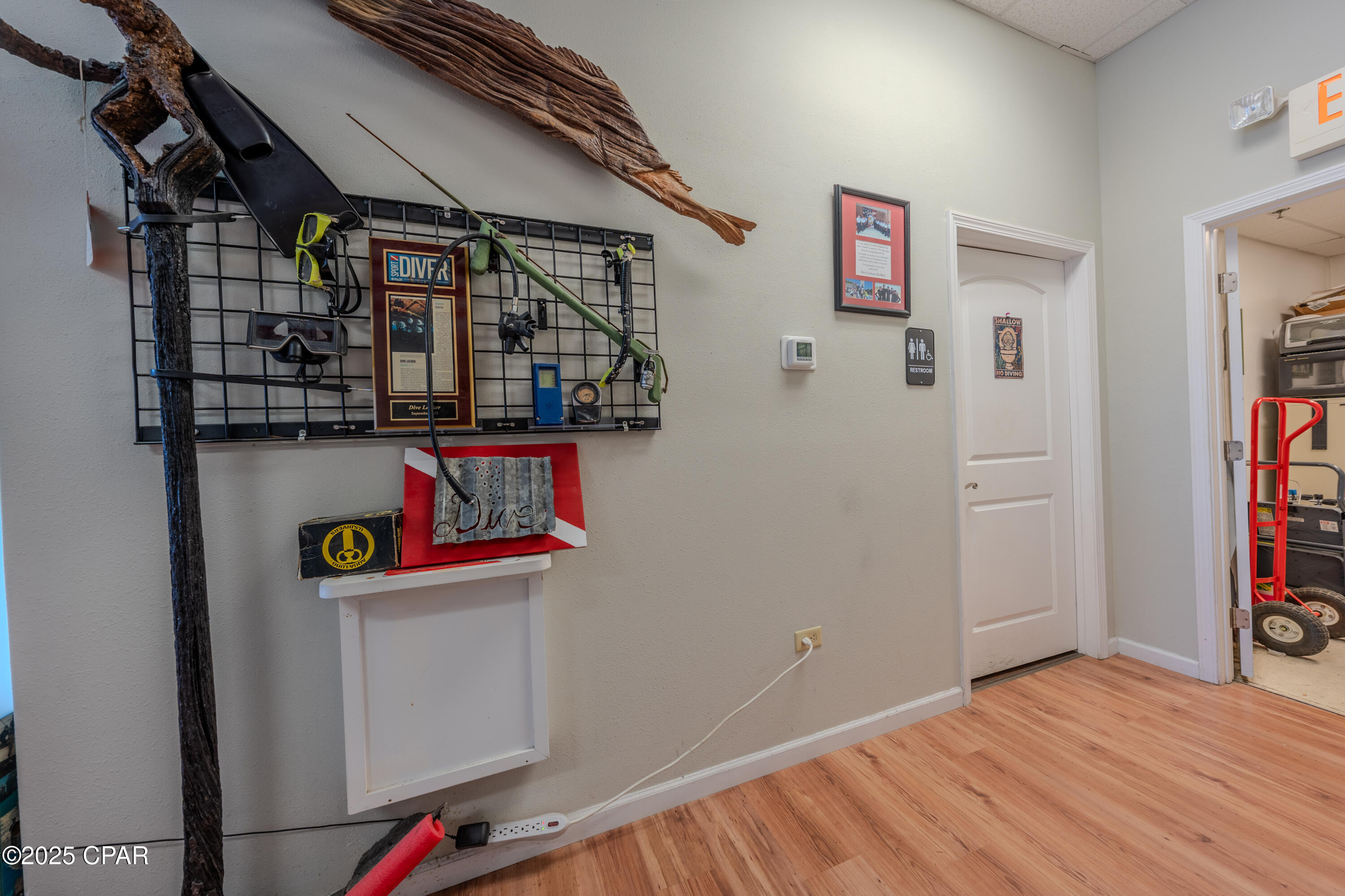 [No Recorded Subdiv] - Commercial Sale