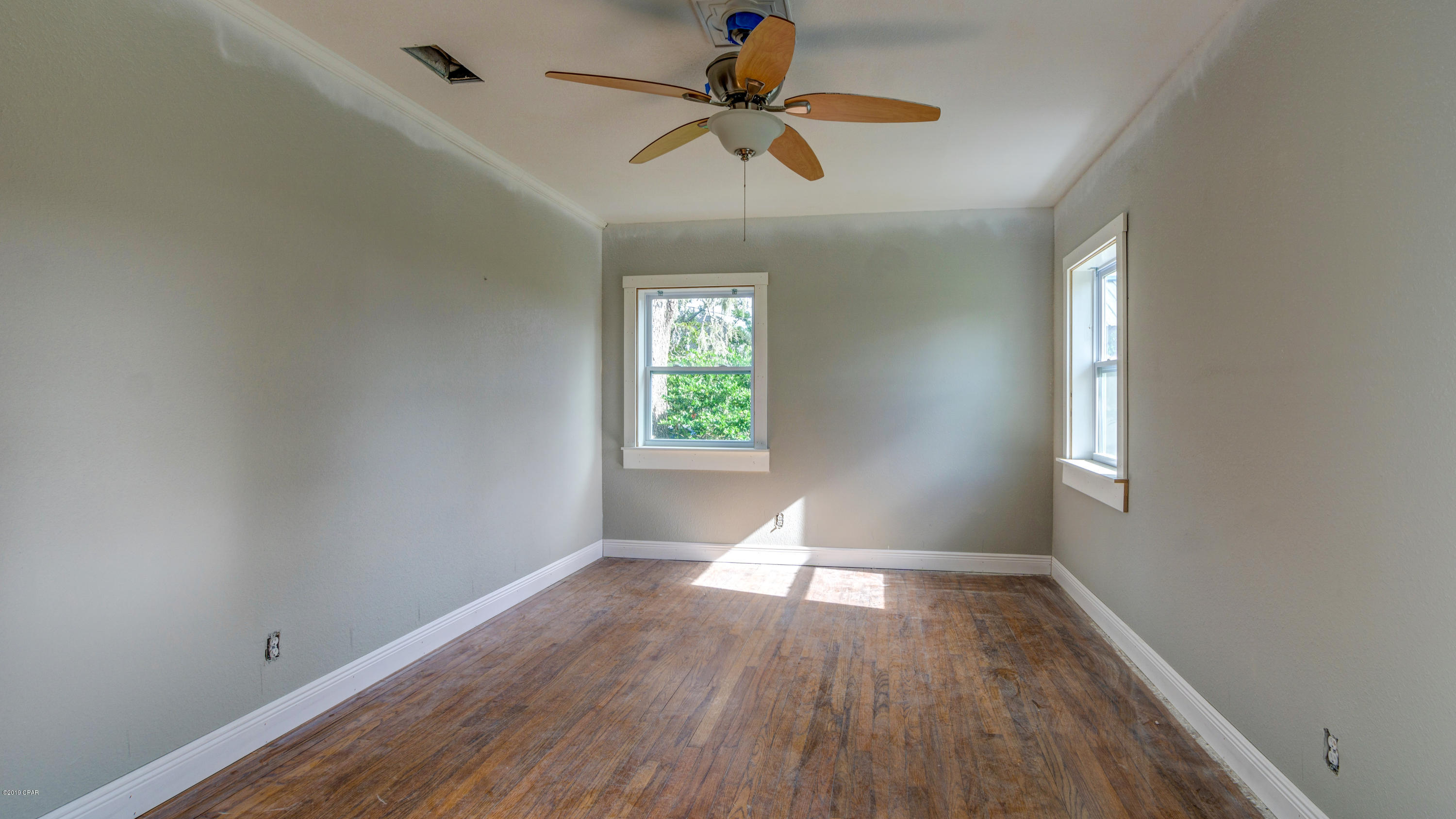 Sudduths 10Th Add - Residential