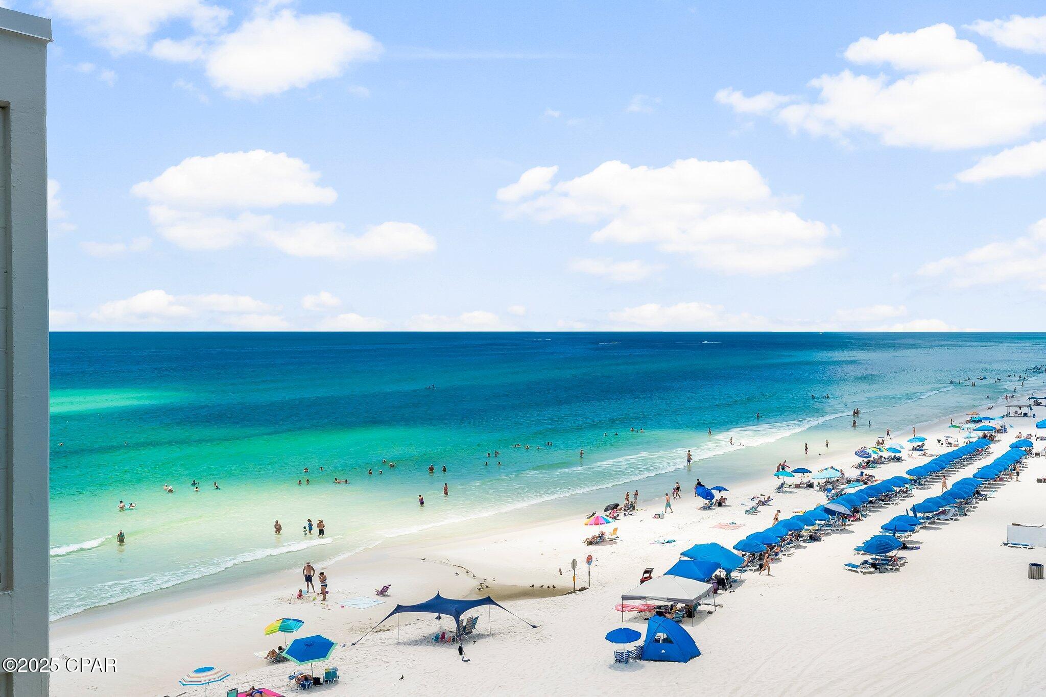 Fontainebleau Terrace - Residential