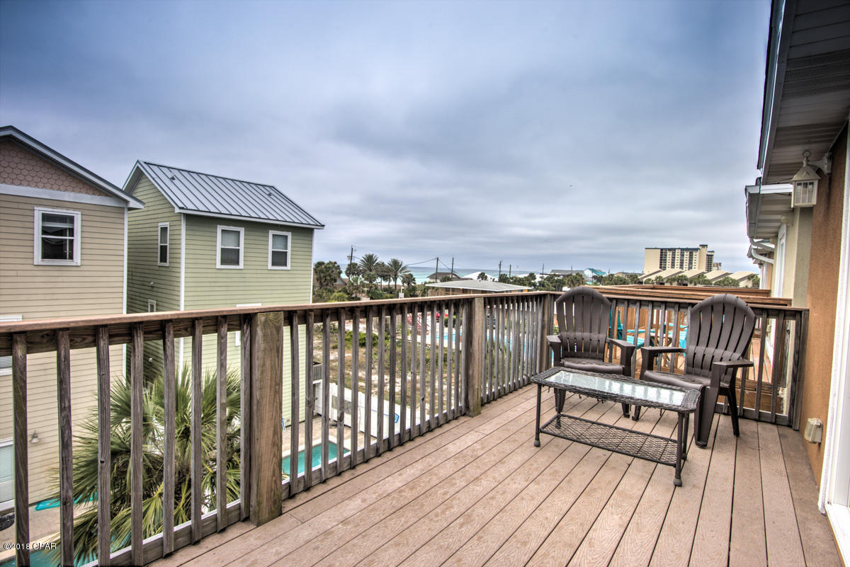 Gulf Lagoon Beach - Residential
