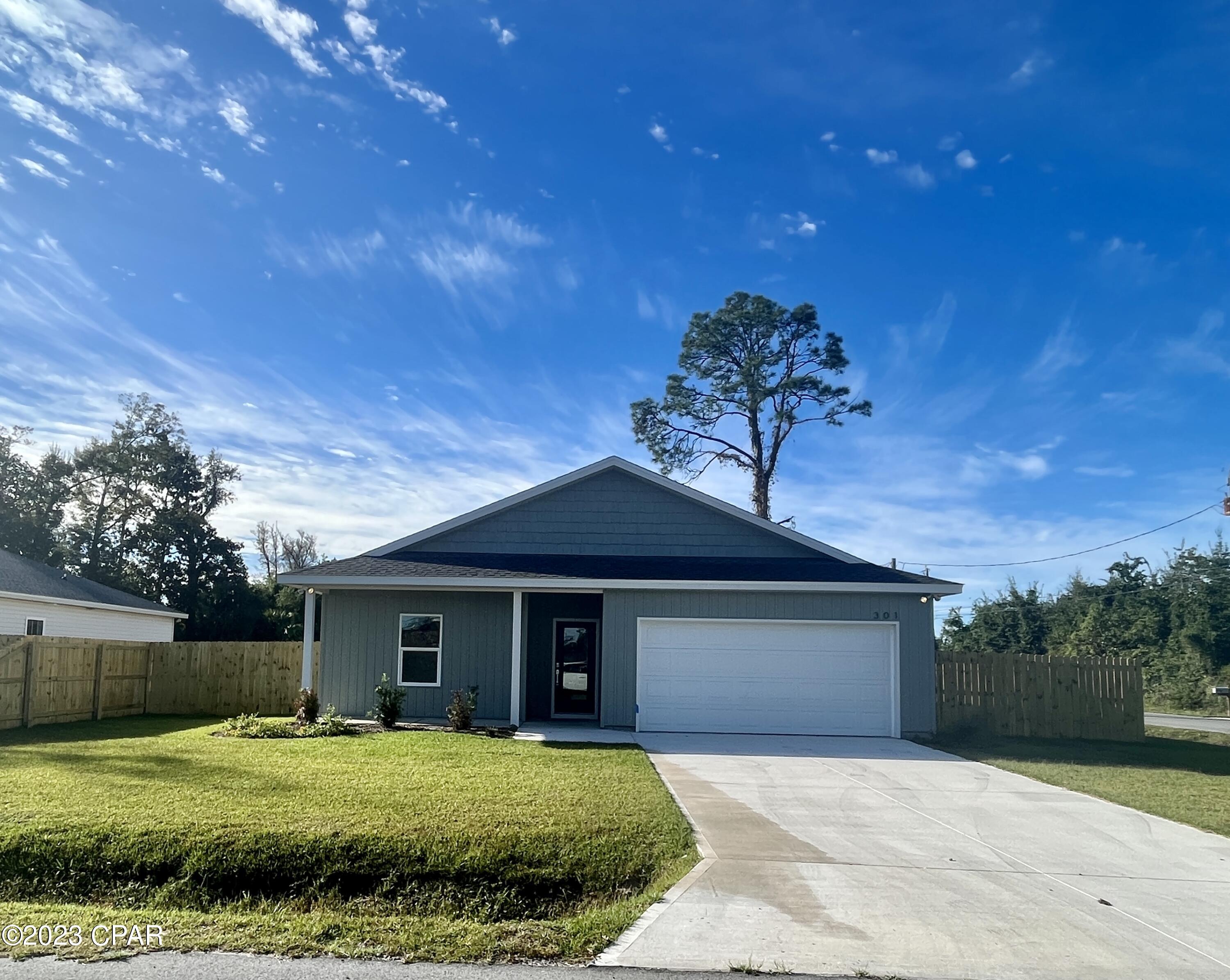 [No Recorded Subdiv] - Residential Lease