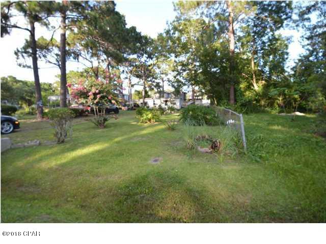 Pines 3rd Add Replat - Land