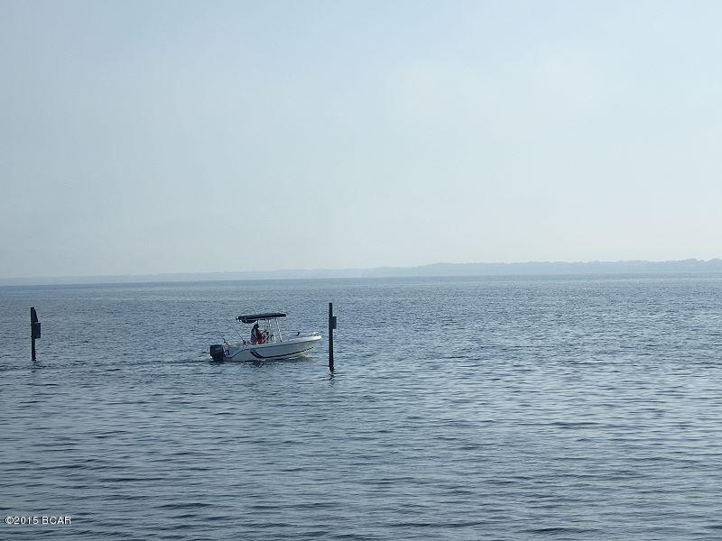 Hibiscus By The Bay - Residential