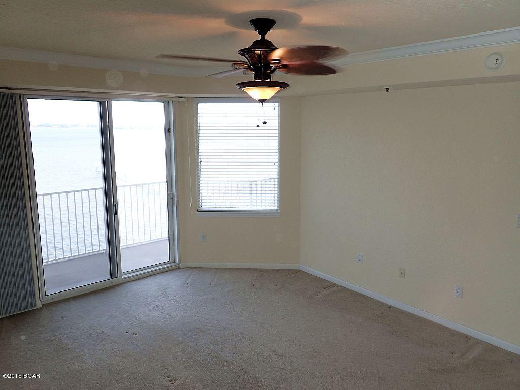 Hibiscus By The Bay - Residential