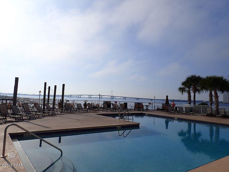 Hibiscus By The Bay - Residential