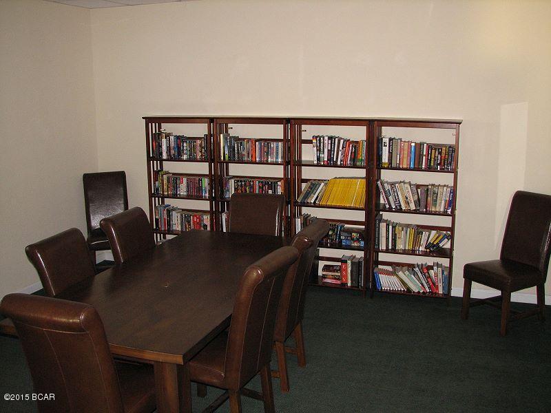 Hibiscus By The Bay - Residential