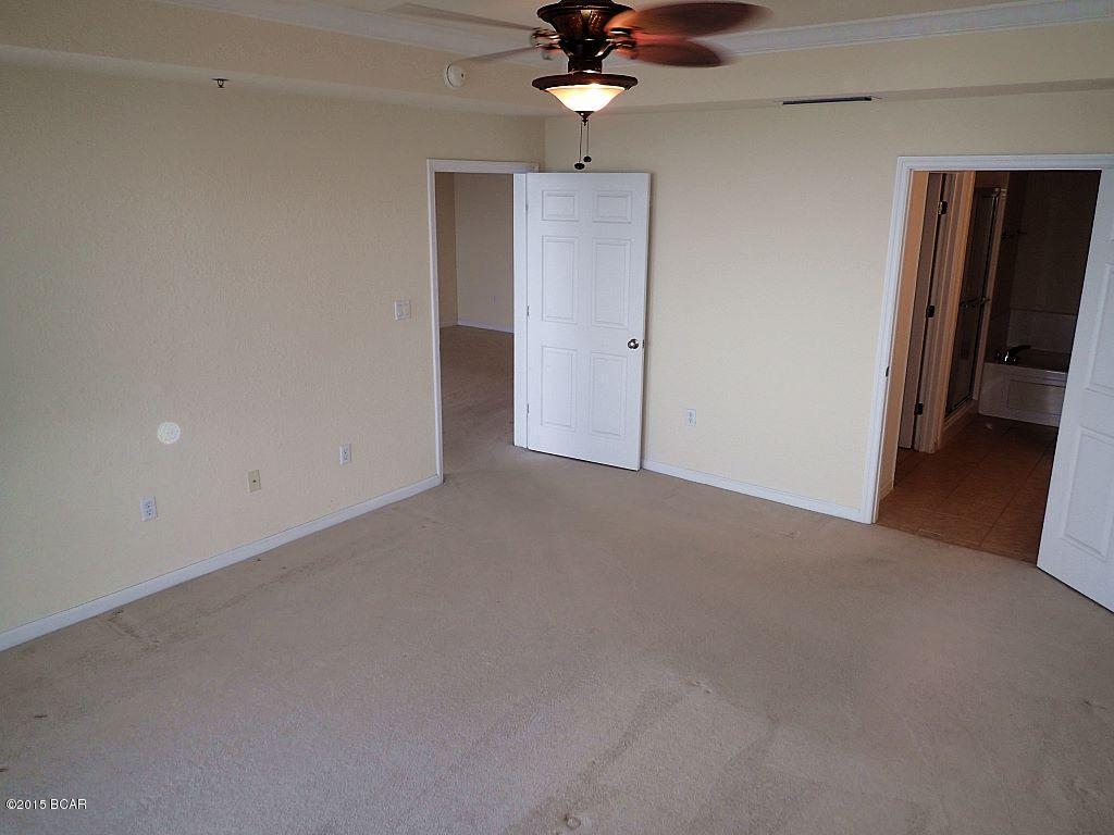 Hibiscus By The Bay - Residential