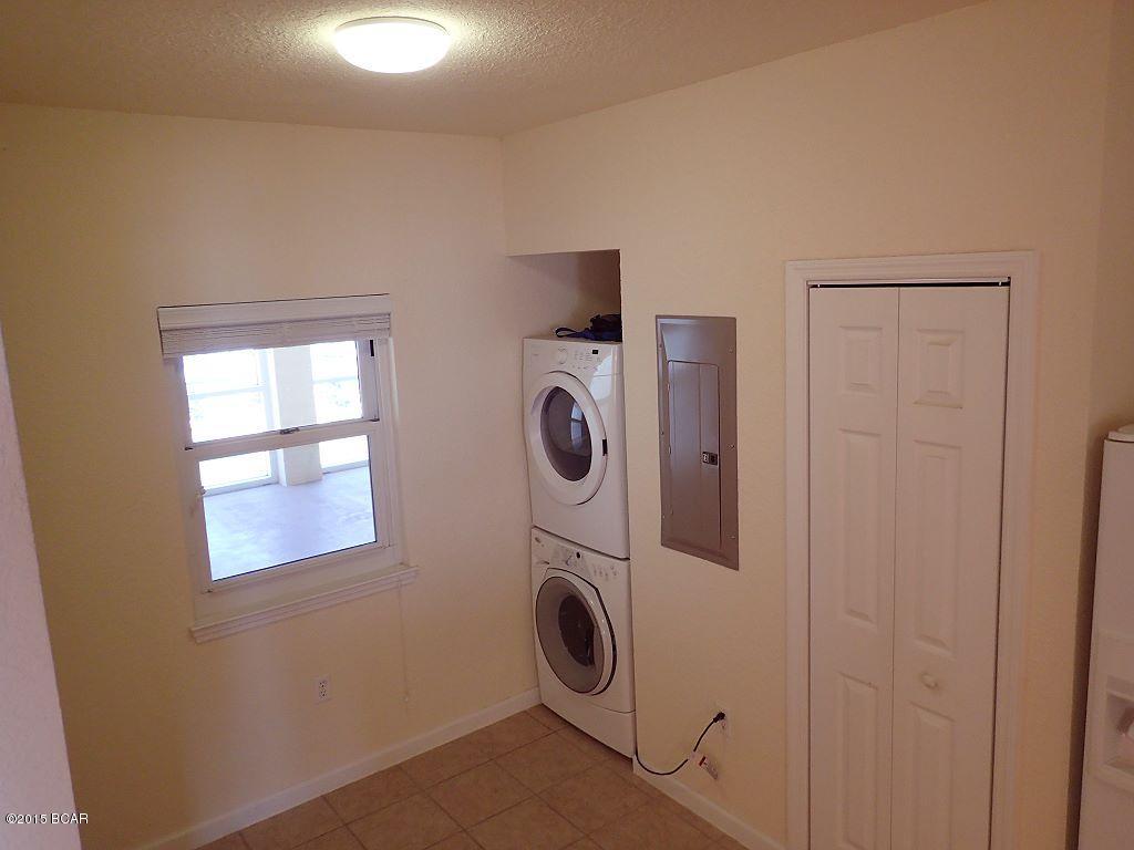 Hibiscus By The Bay - Residential