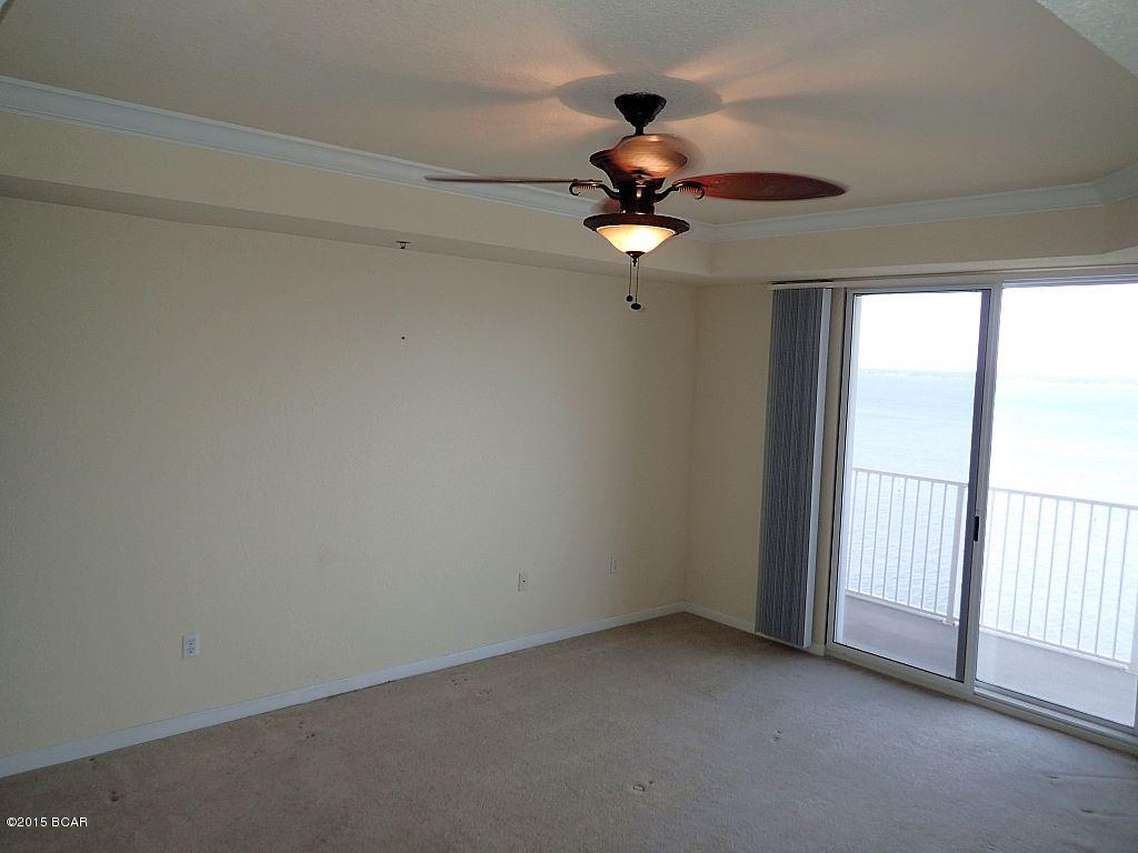 Hibiscus By The Bay - Residential