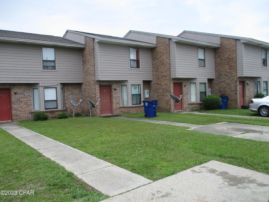 All room sizes are approximate.
Quadraplex with two 3bd/2.5ba end units with 1420 
sq.footage of living space; and two 2bd/1.5ba middle units with 1032 sq.footage of living space.  All four units are rented.
Well situated between shopping and amenities on 23rd and 15th Streets.  Current Monthly rent $3,950 soon to be $4,050.  Two units month to month. Two units on a lease.  With some updating and releasing the units could produce around $5,800/month.