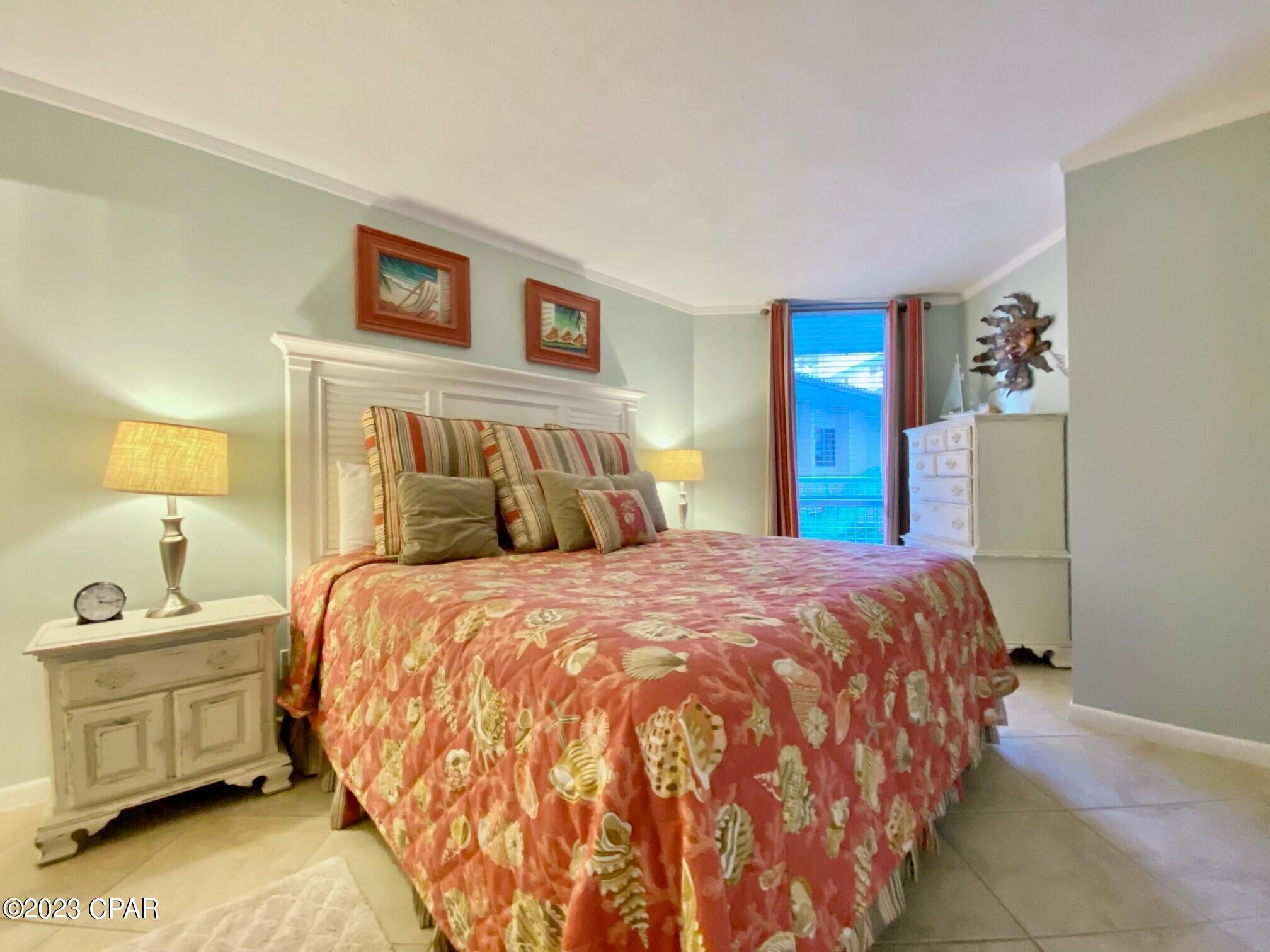 Pelican Walk - Residential