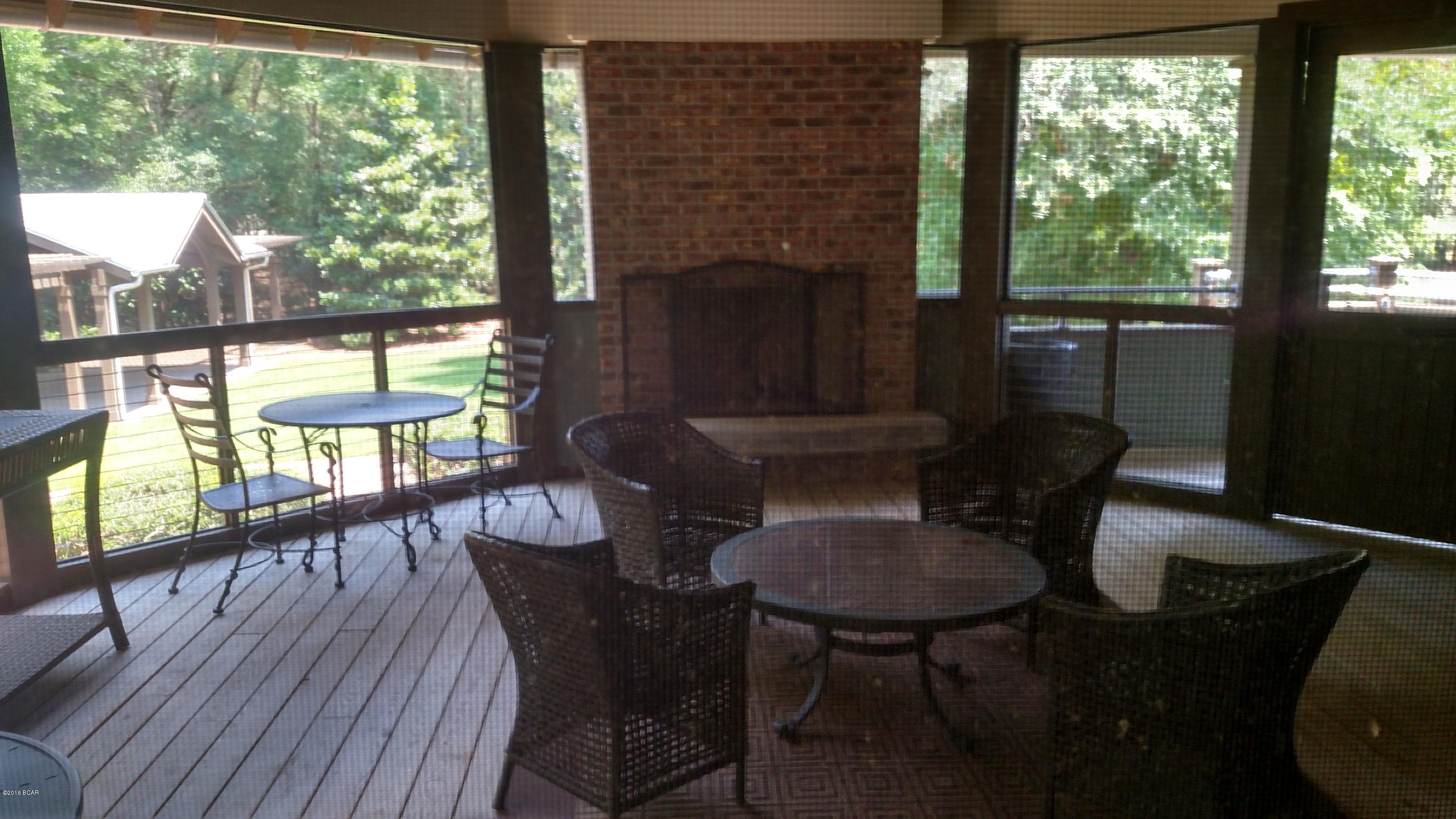 Cedar Creek At Deerpoint Lake - Land