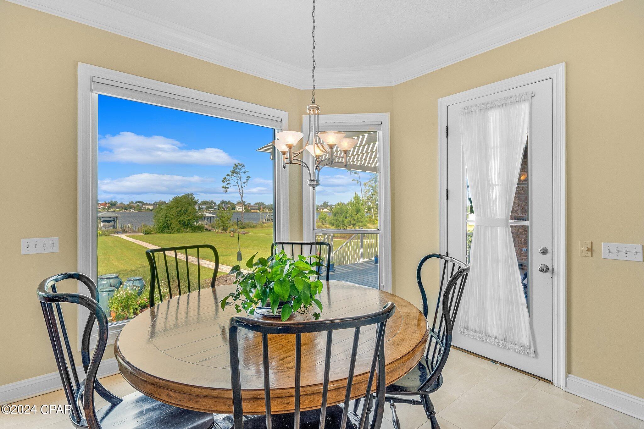 College Point 1st Add - Residential